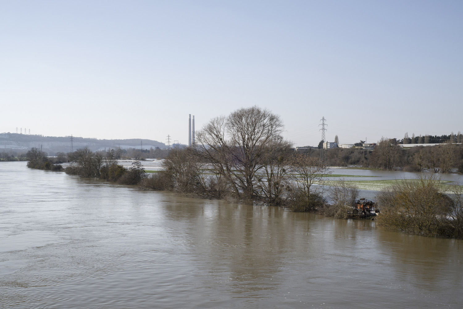 Île de Rangiport, crue saisonnière