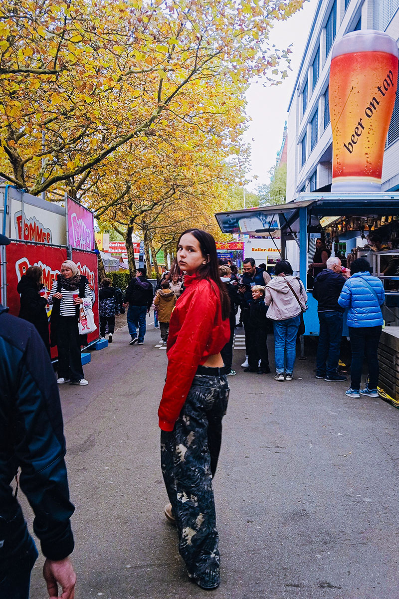 &laquo;M&auml;nner sind hier genauso hoffnungslose F&auml;lle wie &uuml;berall sonst. Olma ist also kein Muss.&raquo;