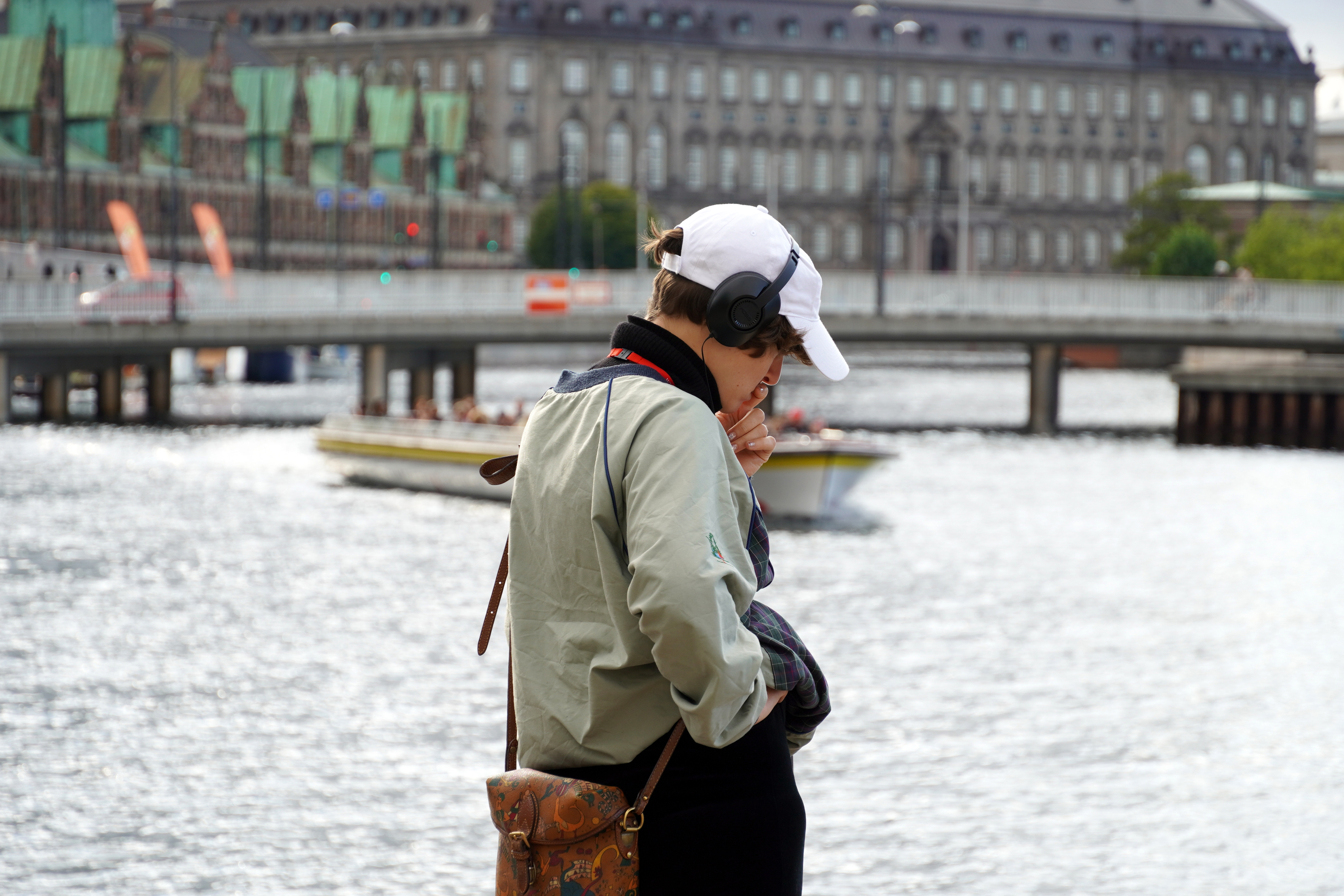 Documentation of guided audio tour "Voices in the Shadows of Monuments" as part of the exhibition "Going Public" by Katrine Dirckinck-Holmfeld, Barly Tshibanda, and Nanna Katrine Hansen, Copenhagen, 2022 (photocredit: Rikke Ehlers Nilsson)