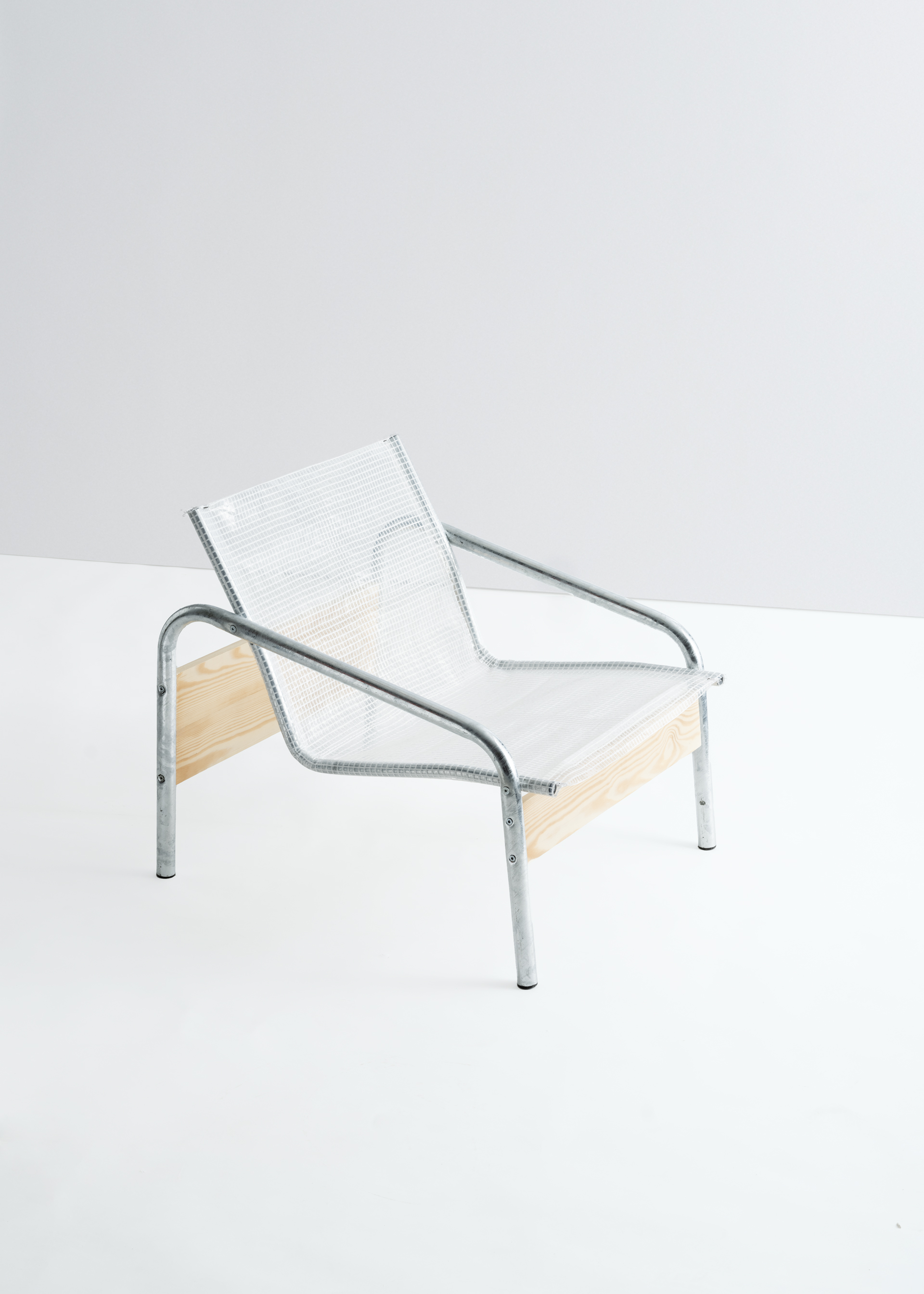 Nelken Armchair, 2025Aluminium brushed, polypropylen, wood, H 76 x D 65 x W 67 cm