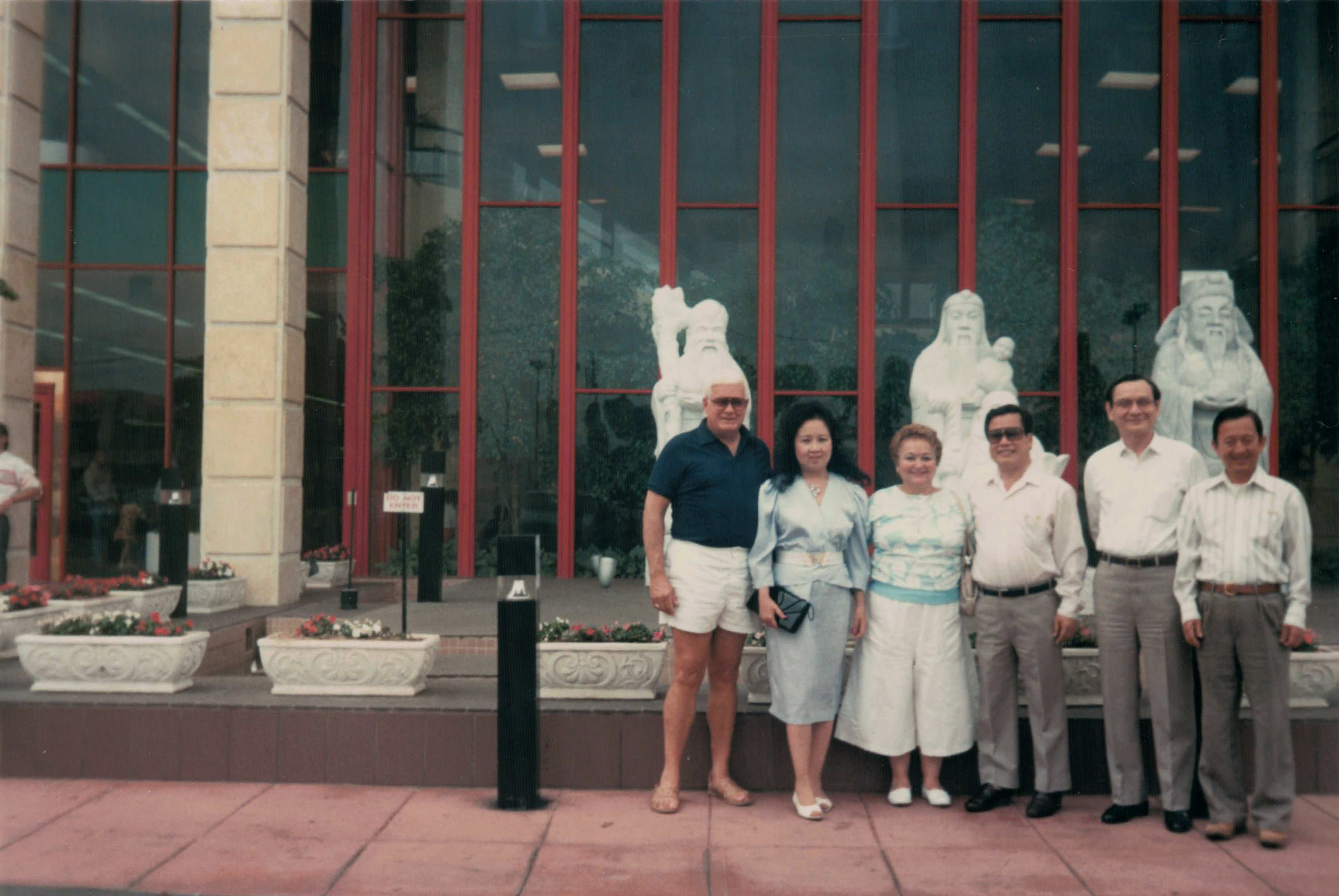 00011 Phước Lộc Thọ, Little Sài Gòn, Santa Ana, CA