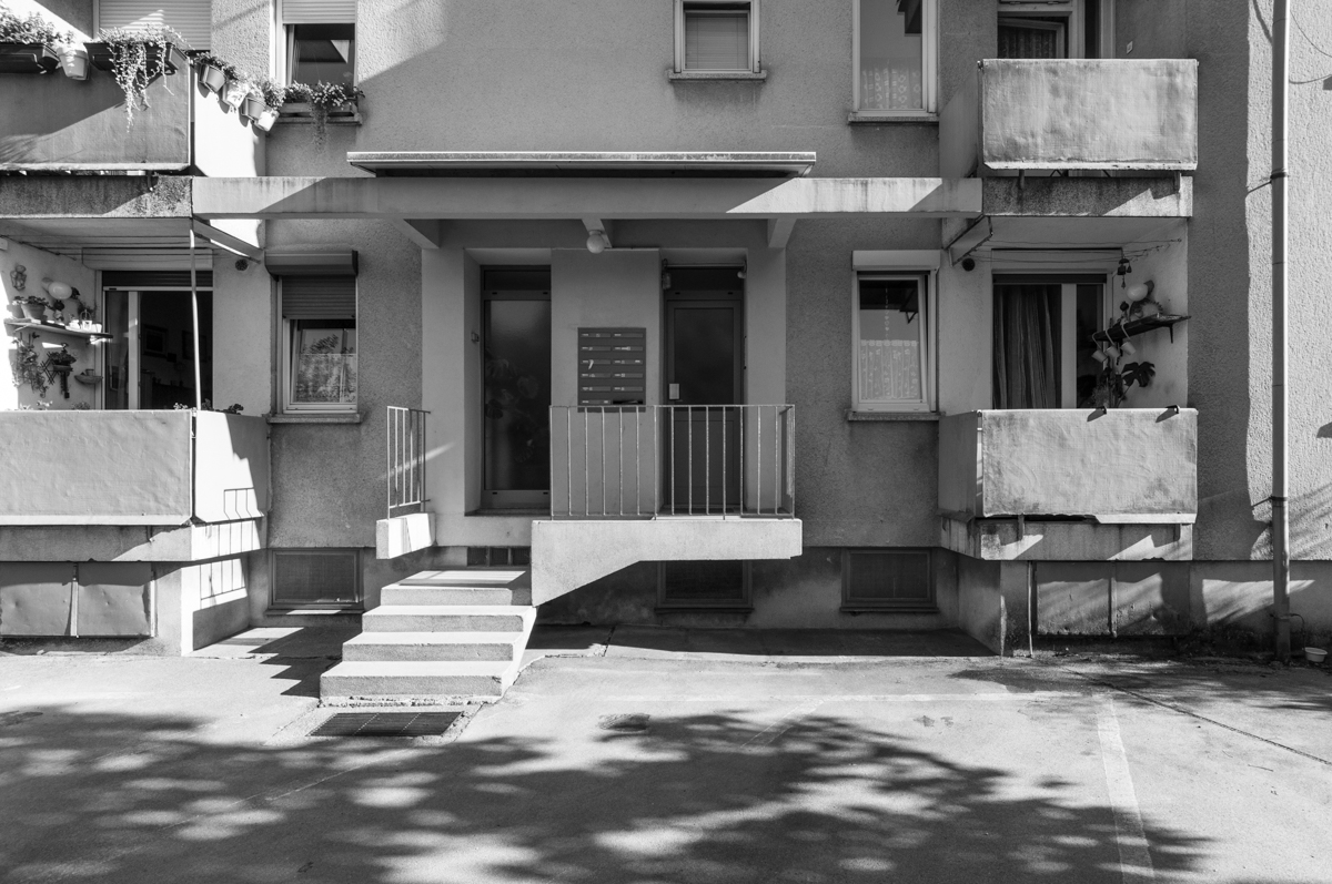 Stanovanjski blok na Vrhovčevi ulici, Ljubljana / 1959, Oton Jugovec