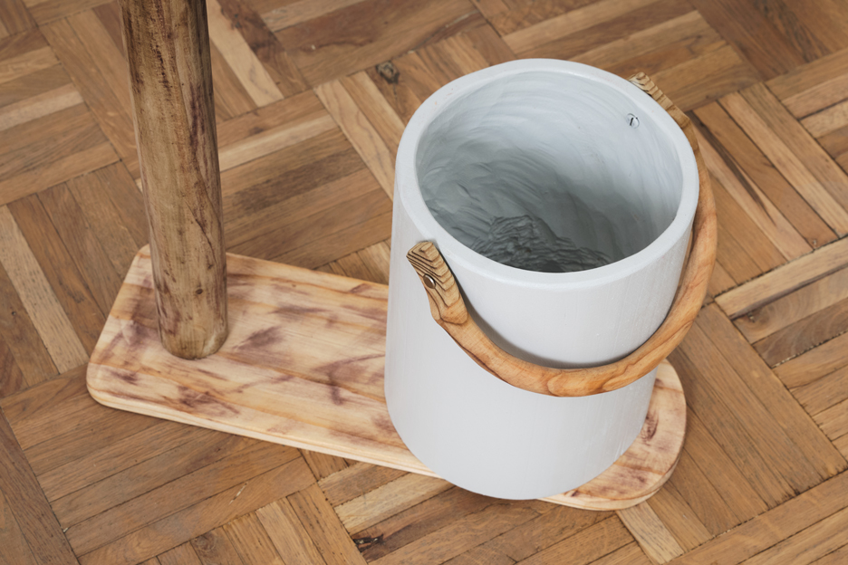 Asemahle Ntlonti, Imiyalo I (2025) | Wood, acrylic paint and linseed oil, 193 x 42 x 23 cm (detail)