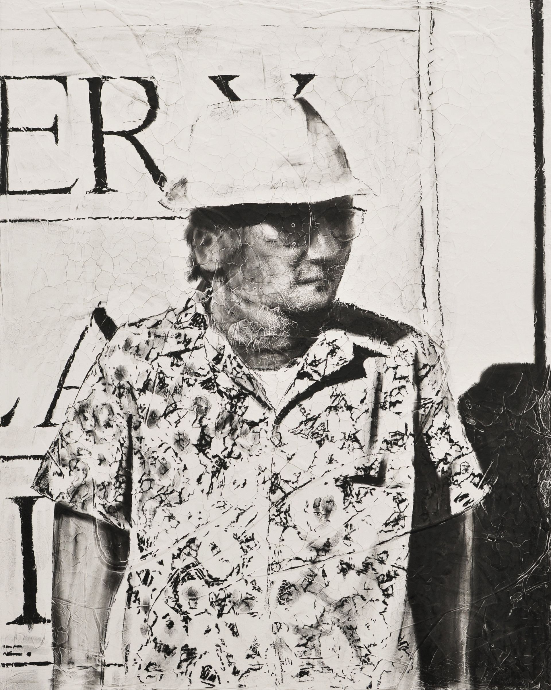 Wahaiwa Oldman, 2017, charcoal, industrial paint on abandoned canvas, 100*80.4(cm)