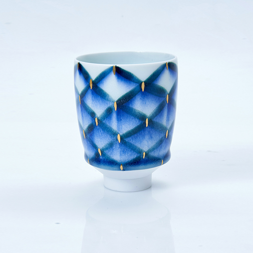 ︎Cup 46        $85