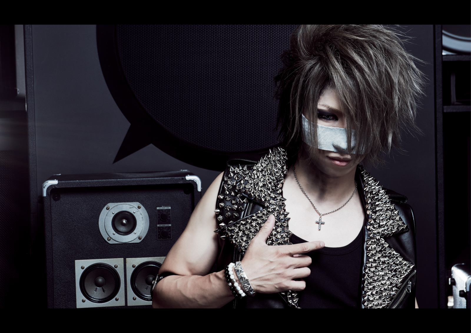 the GazettE / BURST INTO A BLAZE 3 - RYOTARO KAWASHIMA