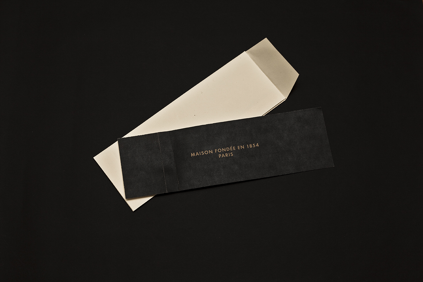 Louis Vuitton Invite 