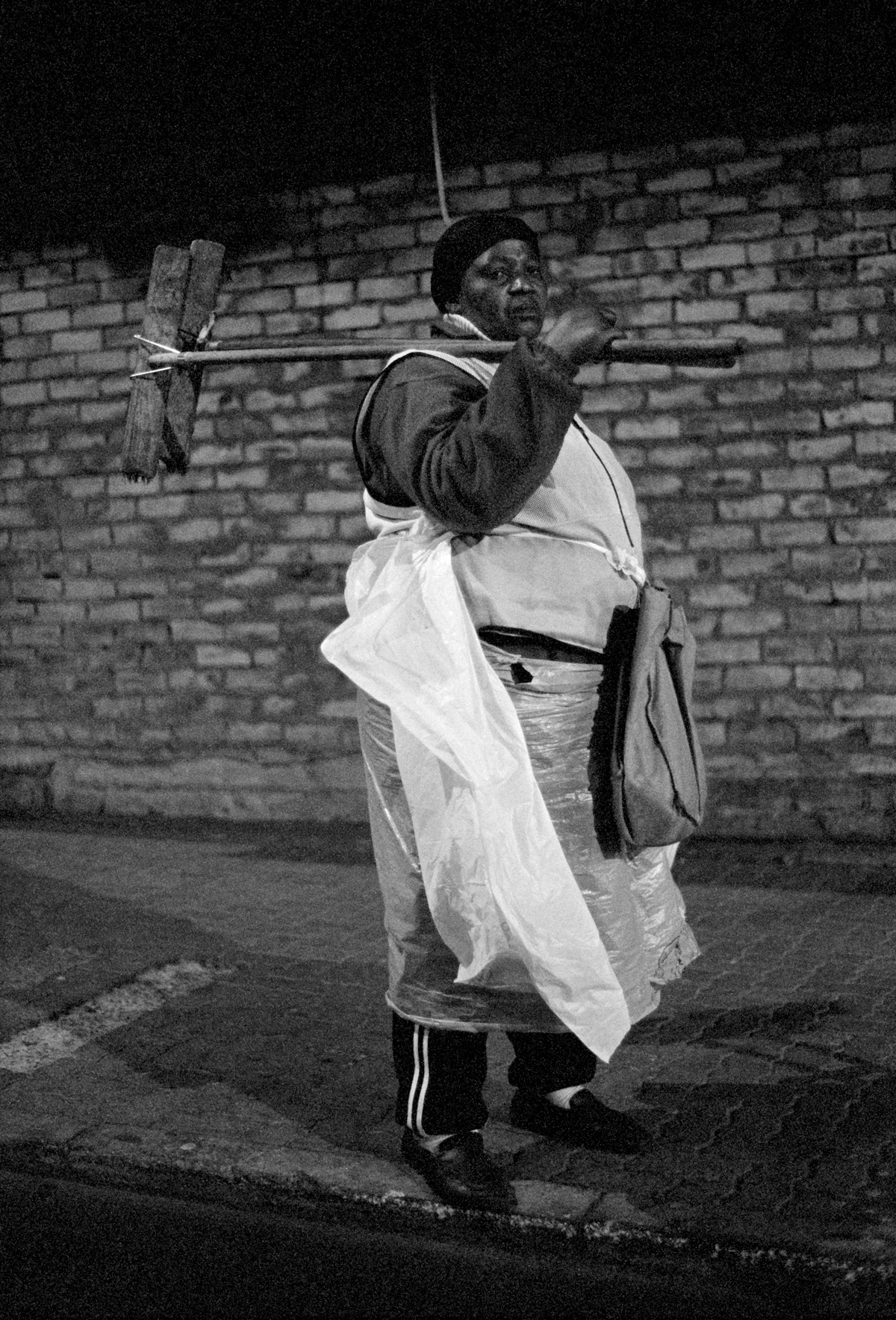 Sabelo Mlangeni, MaNdaba (2006) | Hand-printed silver gelatin print, edition 7 + 2AP | From the series Invisible Women