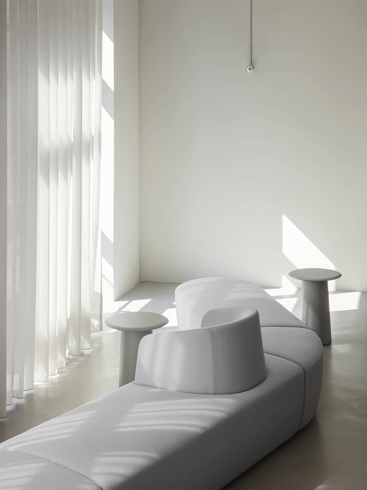 +HALLE SHOWROOMInterior concept and furnishing. Photo: Rasmus Dengsø