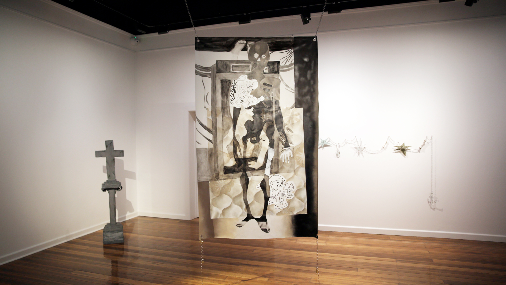 Emma Lyn Winkler, Deathbed (2025), oil and spray paint on canvas, chain and brass locks, 210 x 129 cm