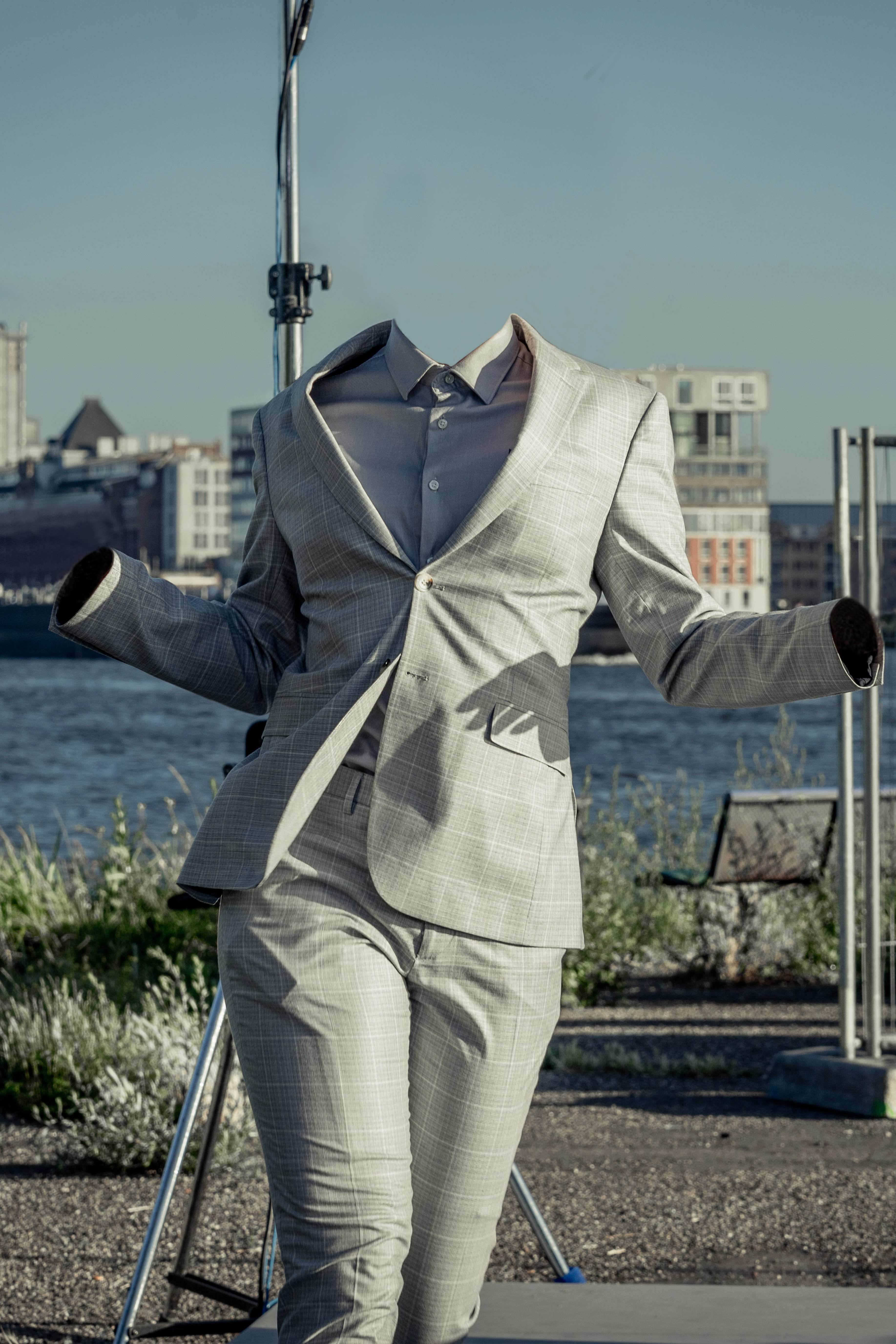 WHERE ARE THE PERFORMERS