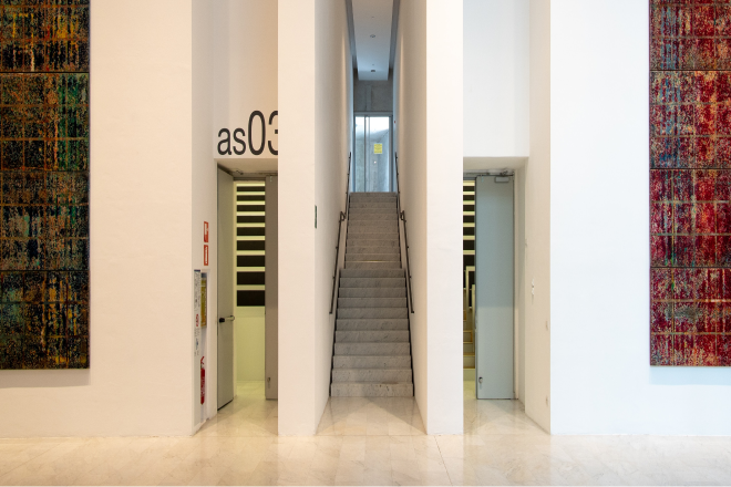 Image of a University Build Corridor