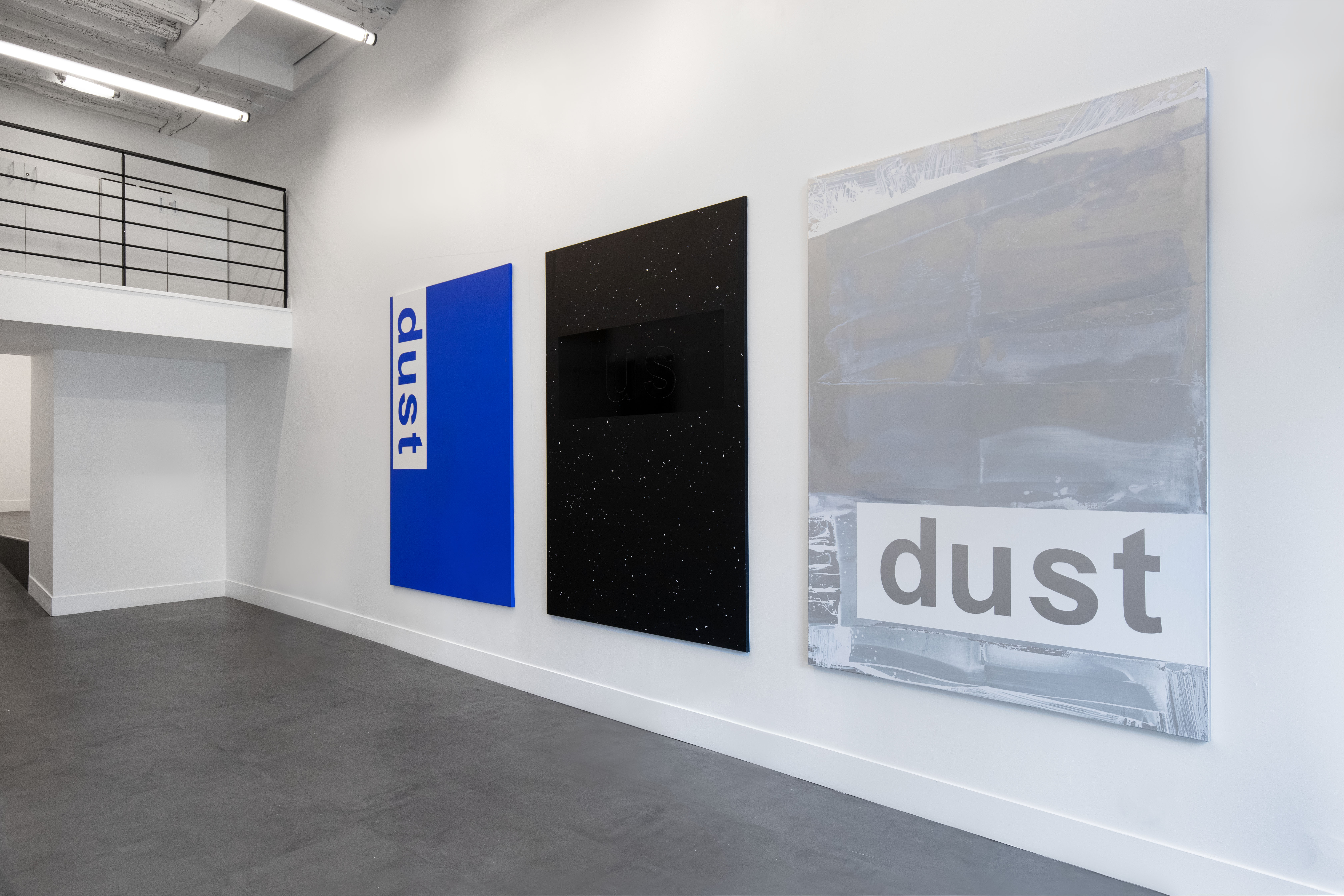 Swann Ronne Dust chrome Dust Blue Dust black acrylic on canvas Le reservoir Paris Dust Noise Charlie Verot