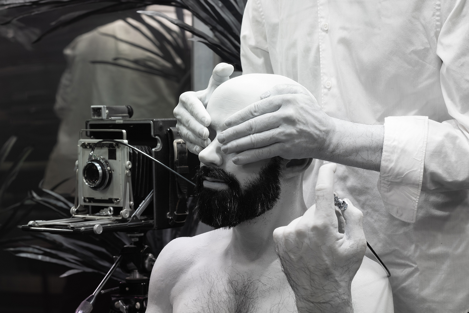 Chris Curreri, Self Portrait with Luis Jacob, Occurrence (MOMENTA 2023). Photo : Mike Patten