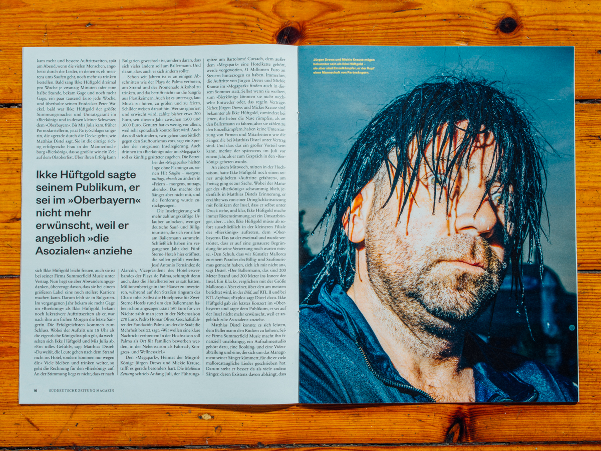 SZ Magazin Nr. 33 / Reportage &uuml;ber IKKE H&uuml;ftgolds Neuanfang am Goldstrand in Bulgarien / August 2018