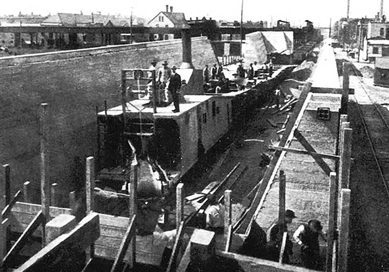 The retaining walls for the new Kenwood branch/Chicago Junction Railway, Bruce G. Moffat Collection, Kenwood Chicago,