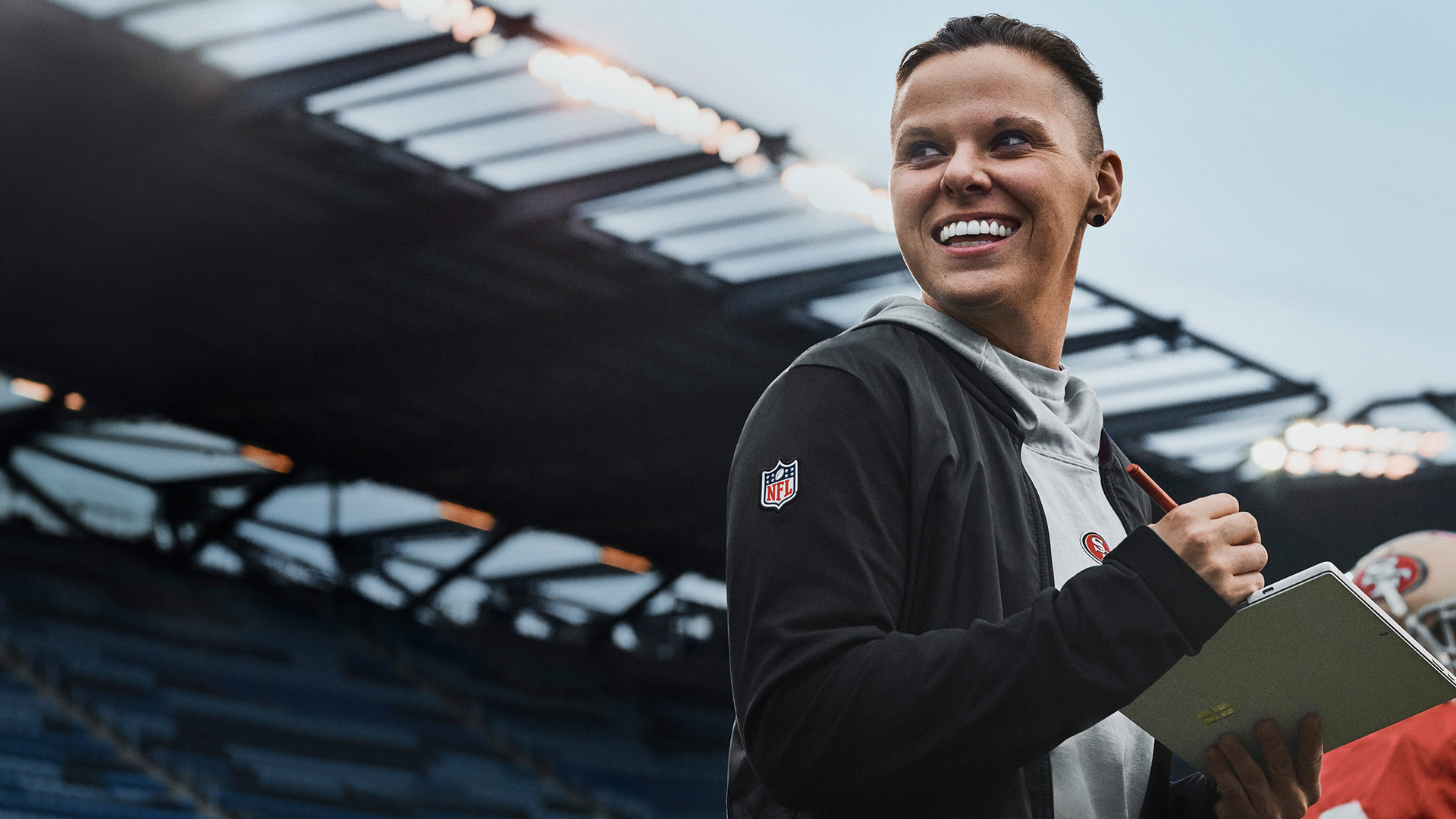 Katie Sowers makes history as 1st woman coach at Super Bowl - The