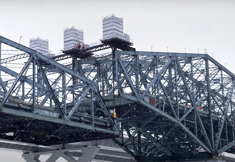 Steam lattice of the Champlain Bridge.