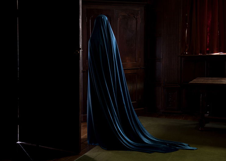 Blue in Darkness, 28 × 20cm. 2011