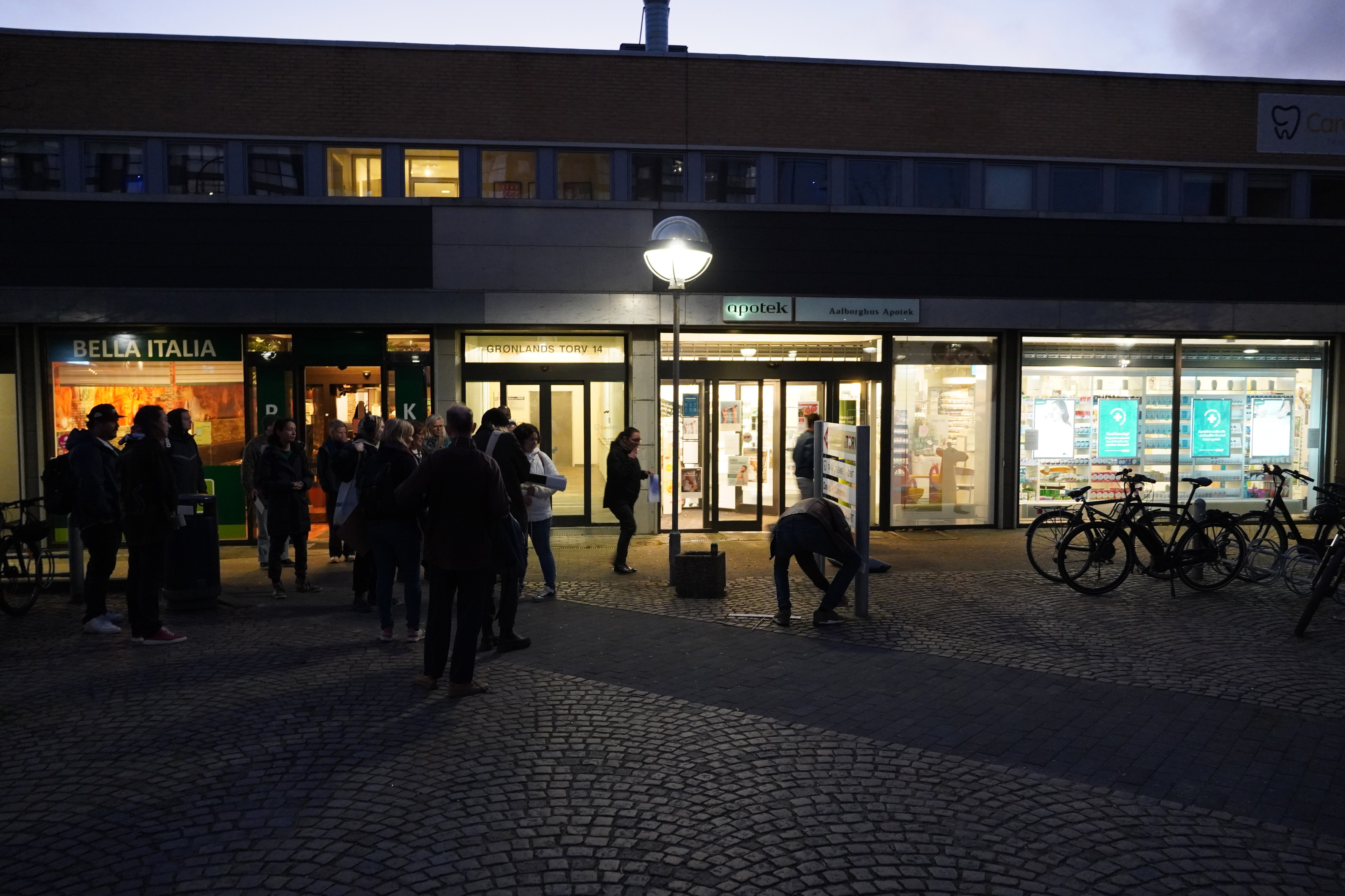 Documentation of workshop in the “Greenlandic Quarter” by Sirí Paulsen & Katrine Dirckinck-Holmfeld, Aalborg Øst, 2022 (photocredit: Rikke Ehlers Nilsson)