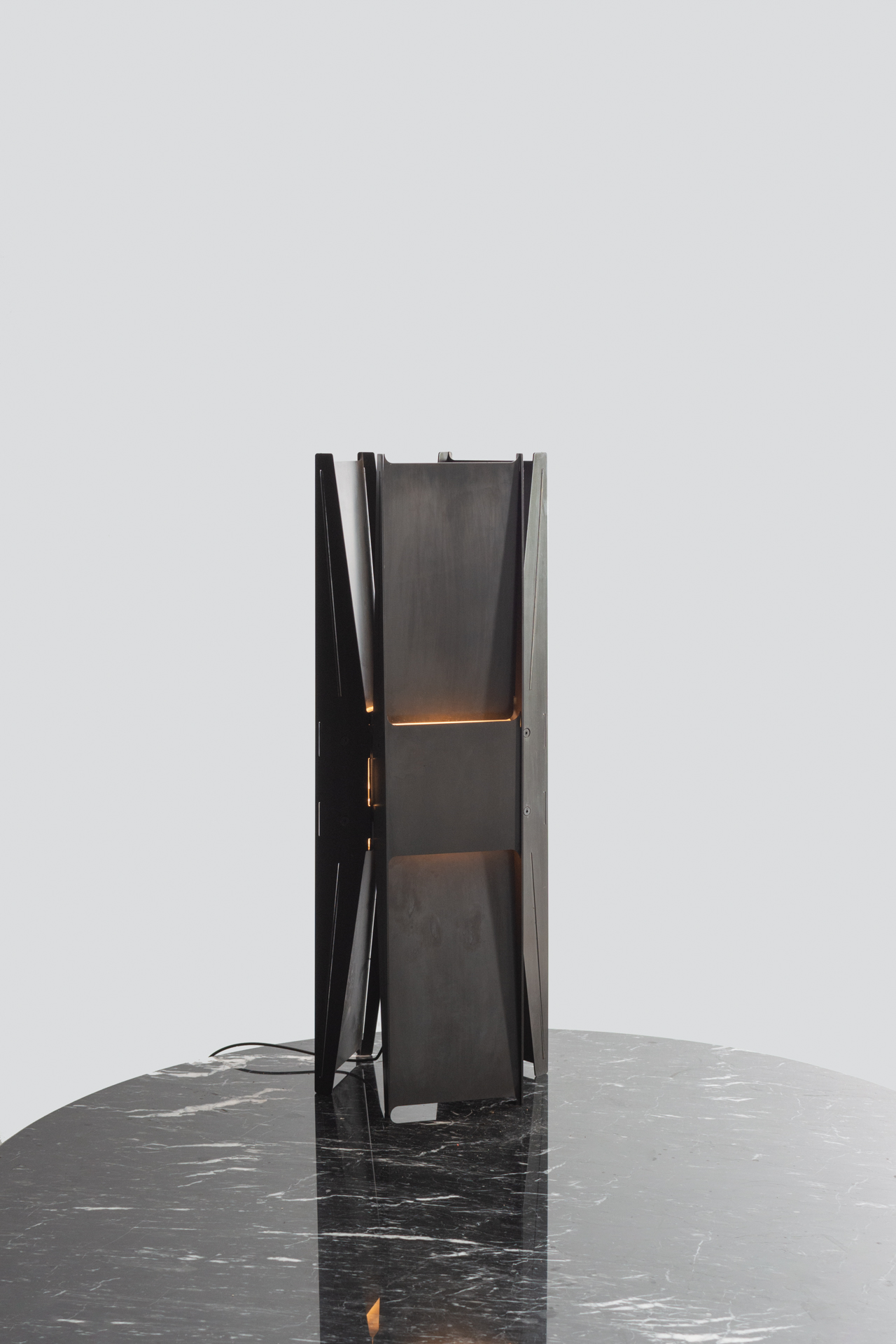 VECTOR TABLE — A-N-D decorative luminaire design studio and