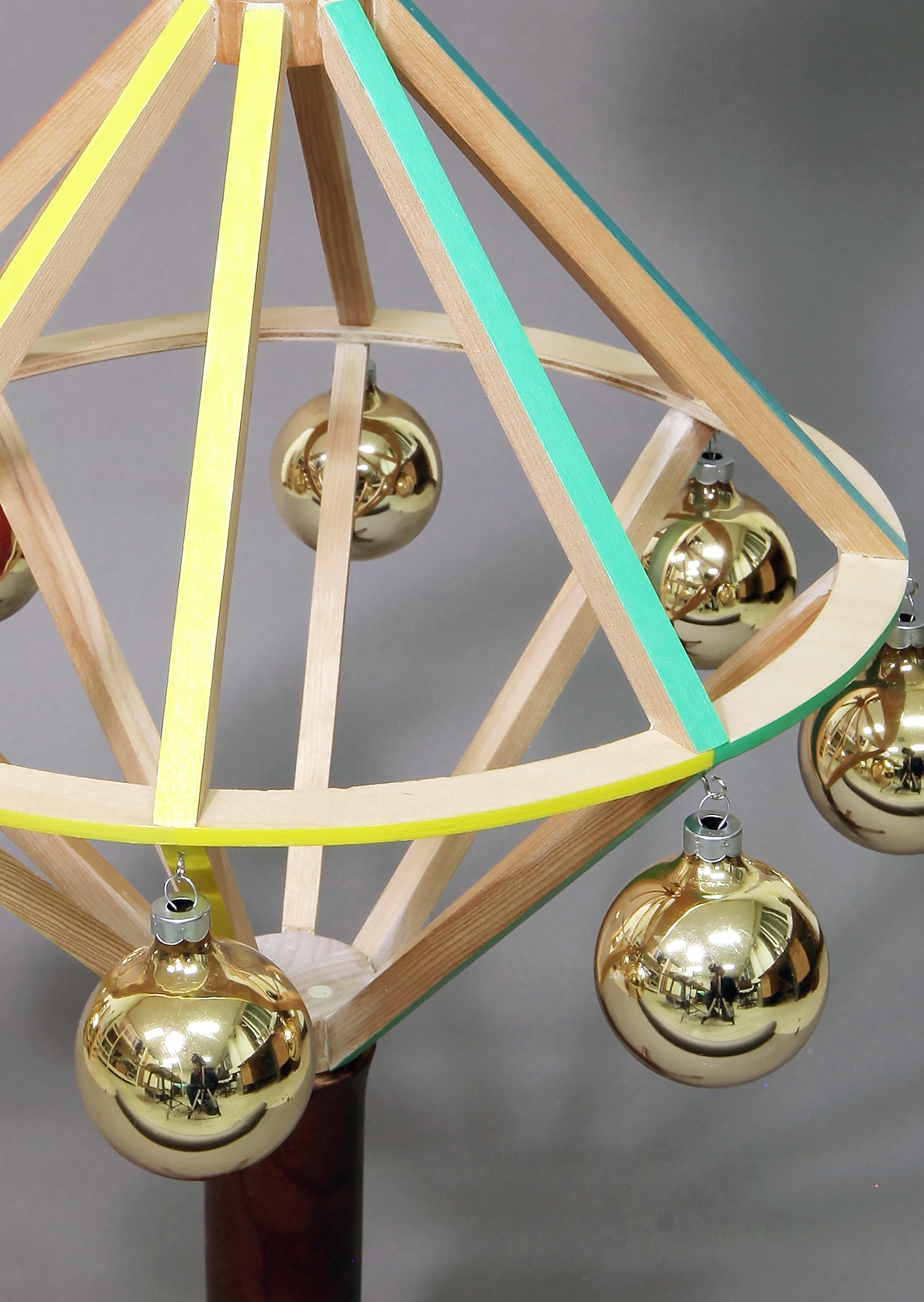 Overlapped Sensibility: Bird (Detail) / Ceramic, acrylic on wood, 2013