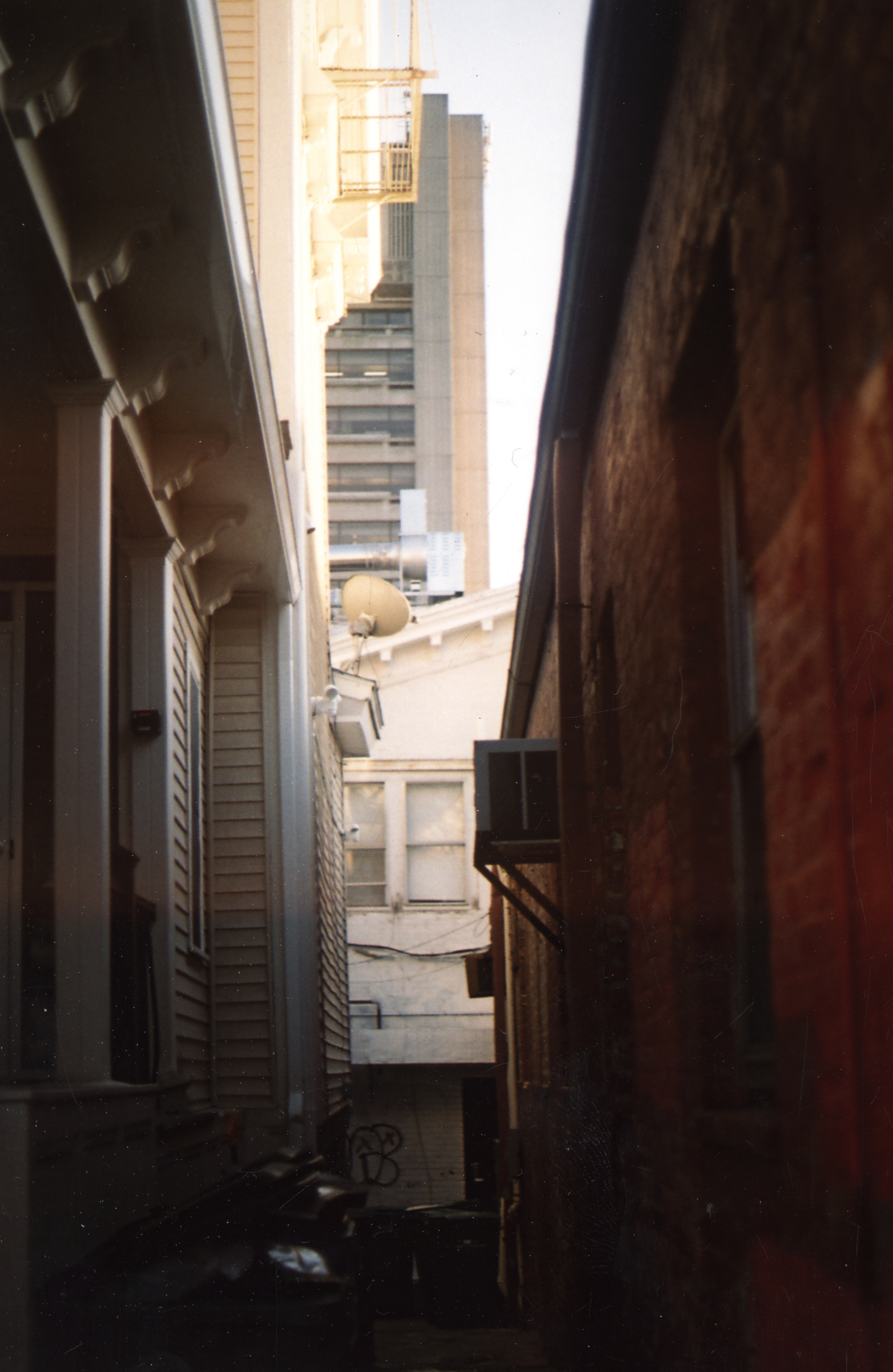 alleyway