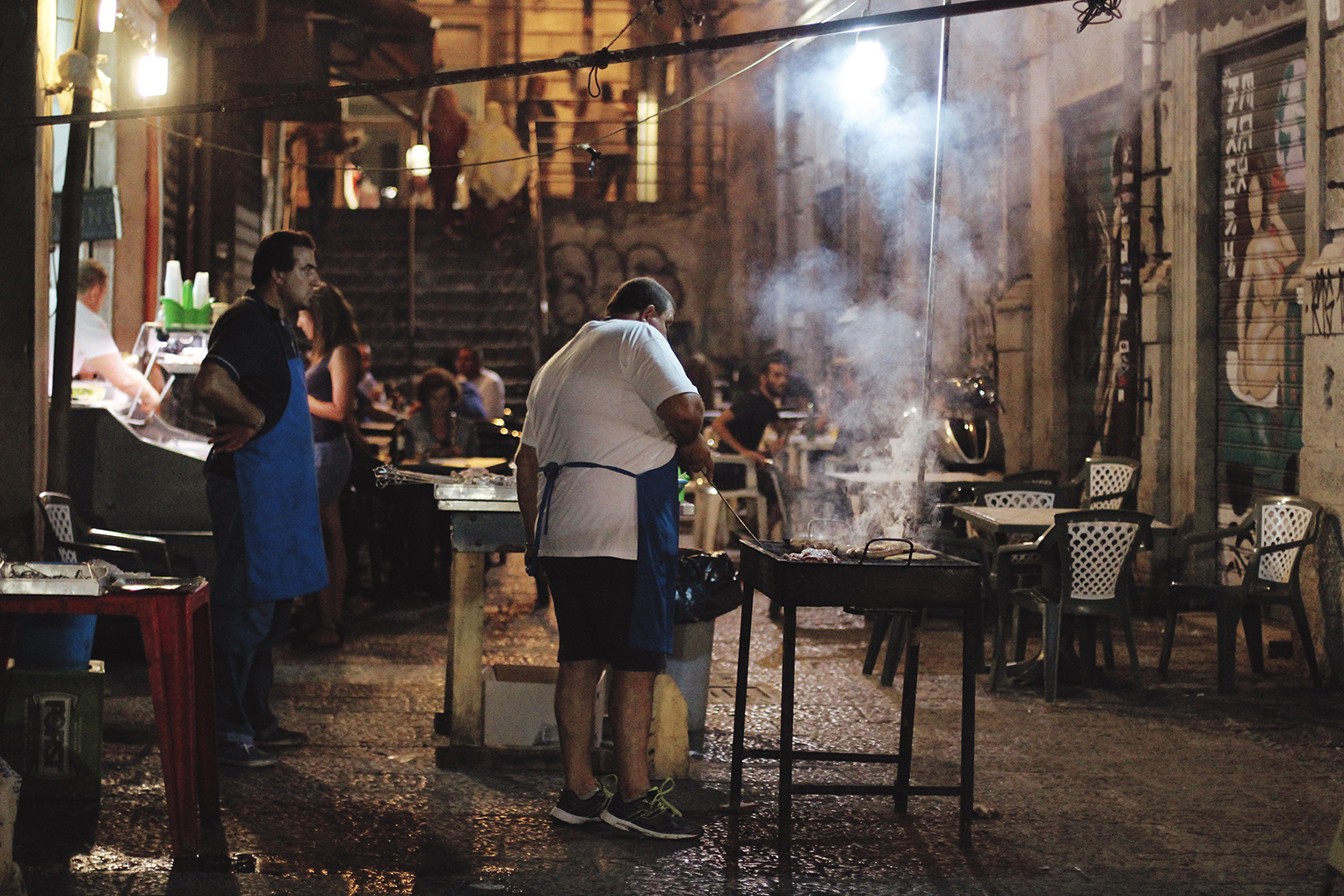 BBQ NIGHT IN SICILY