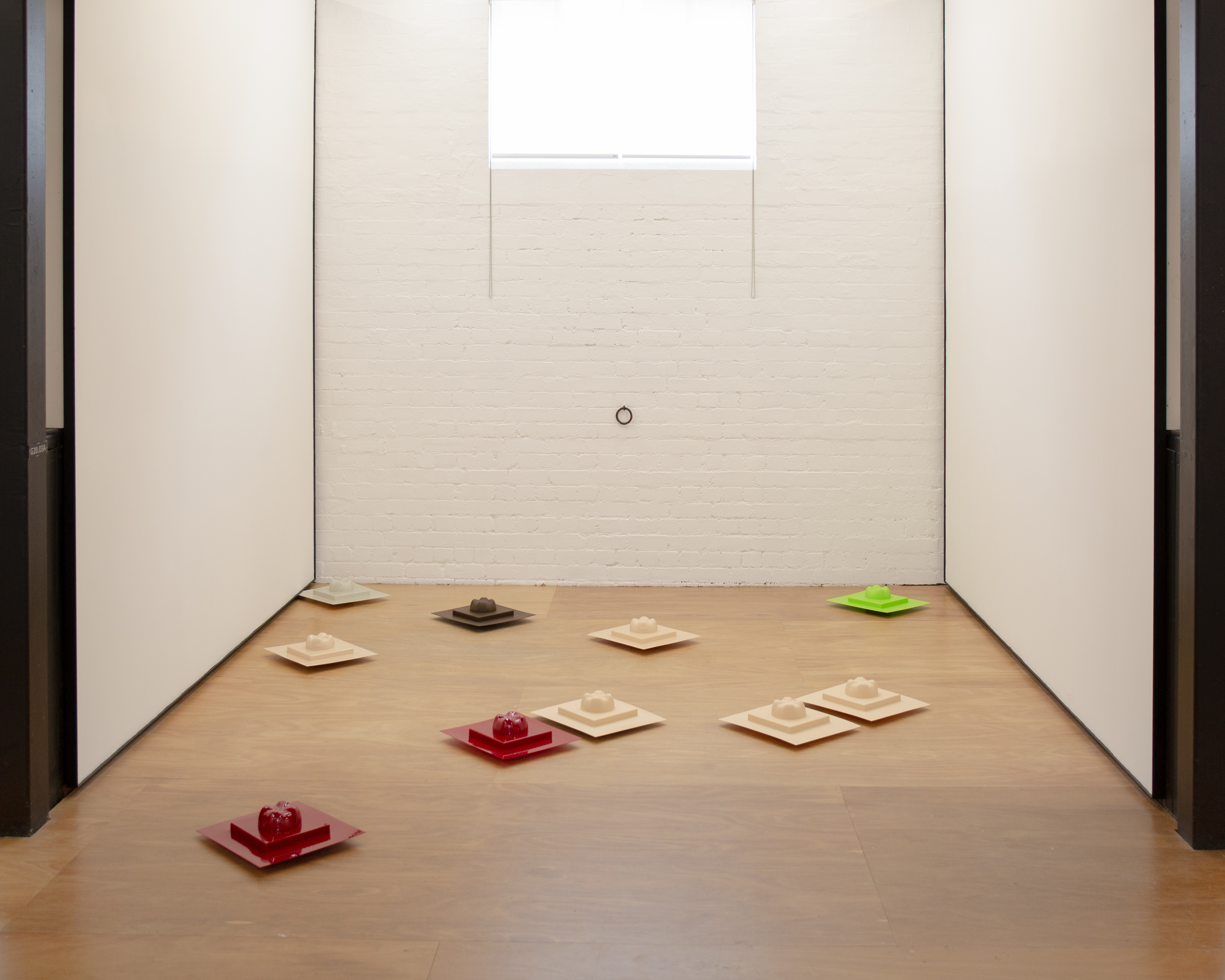 Figures (series), PETG, acrylic, 2025. VCA Graduate Exhibition, Melbourne. Photography by Costa Virtanen.