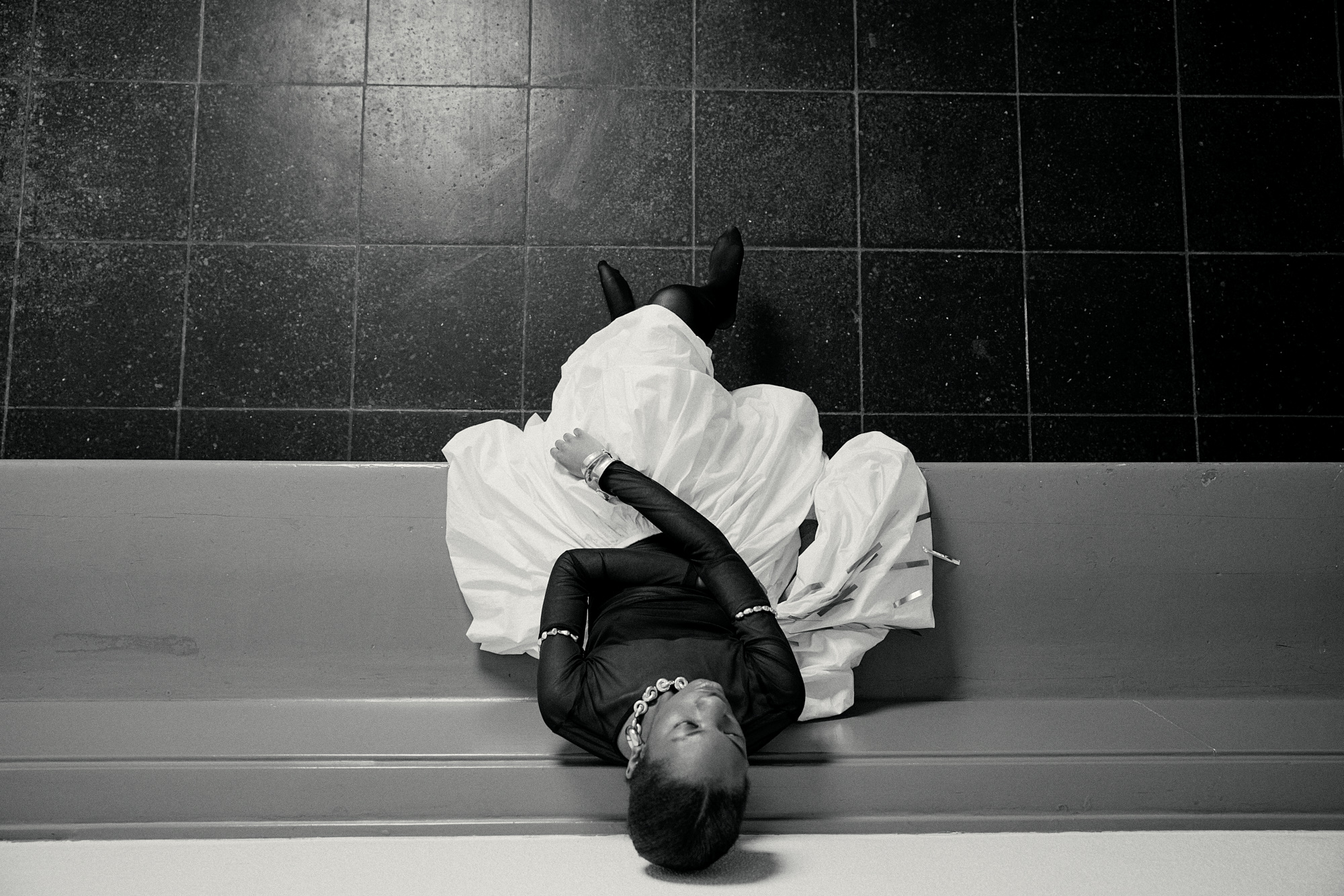 "conversation" for lastpagew/grace & magatte9 images