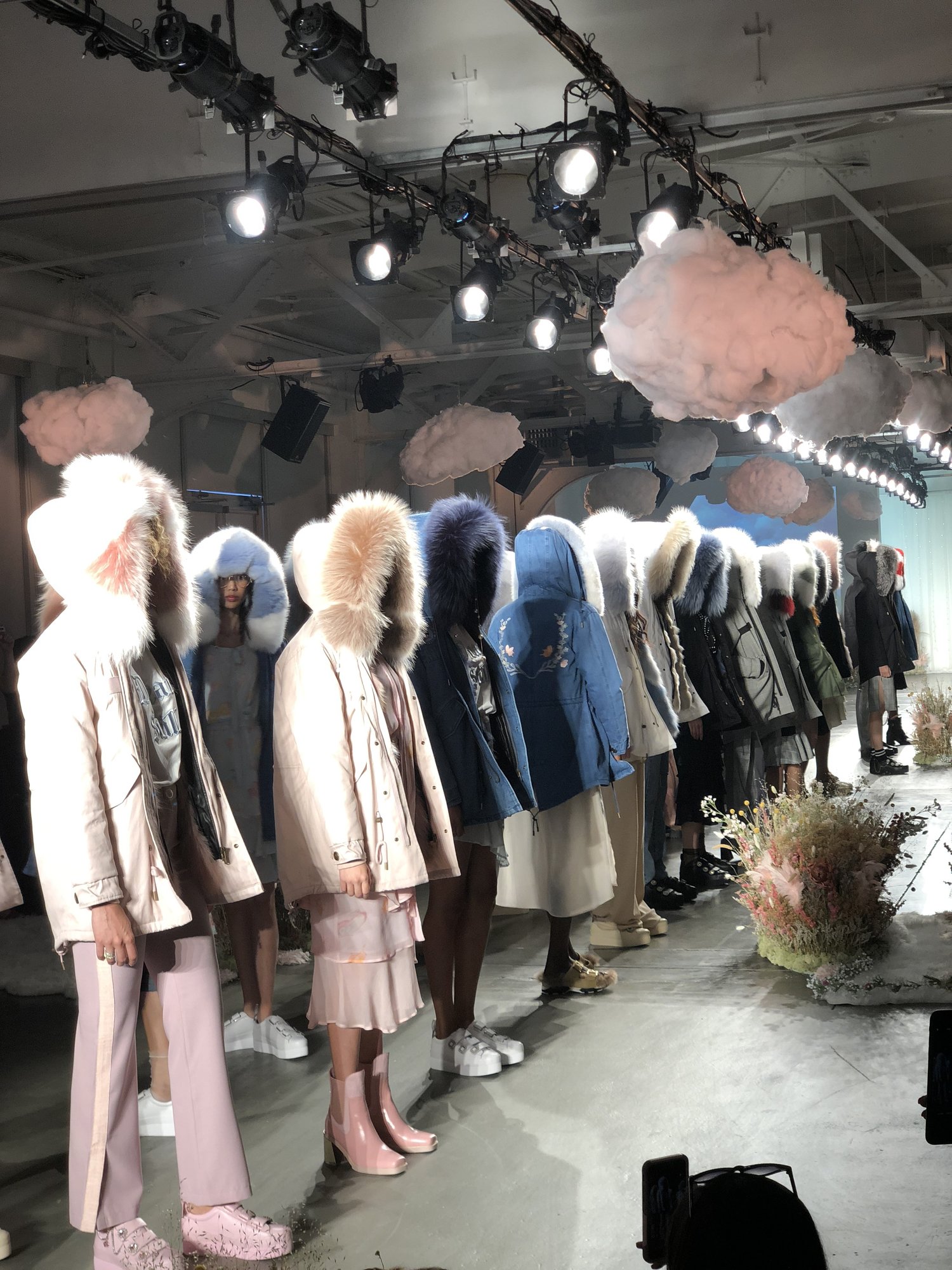 Ozlana: Dream Still @ NYFW