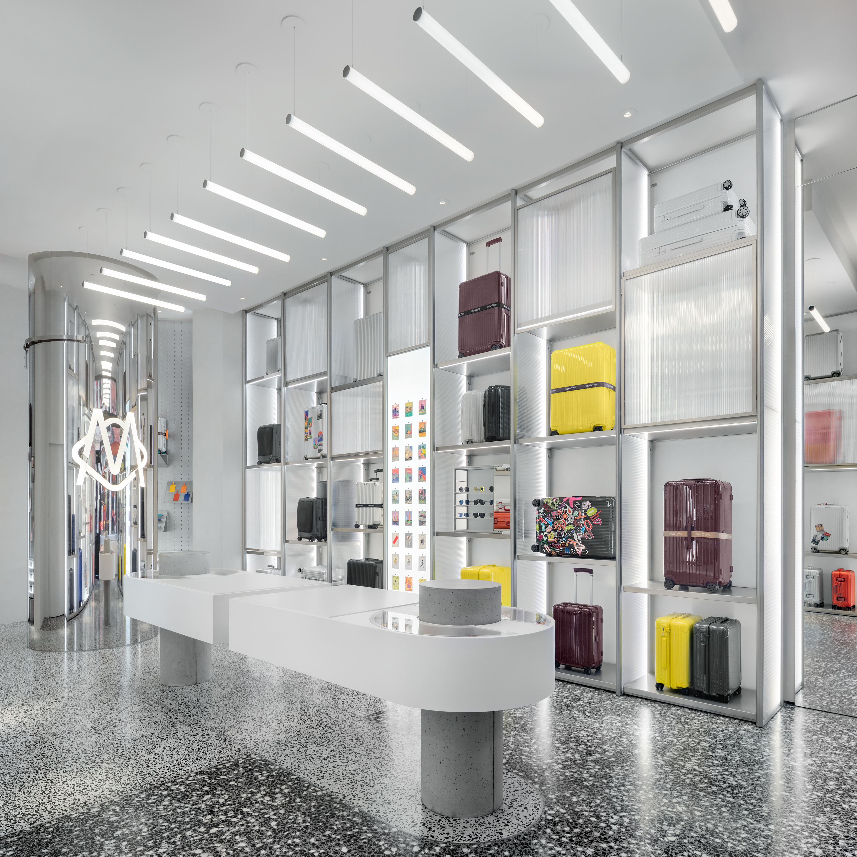 Rimowa store store