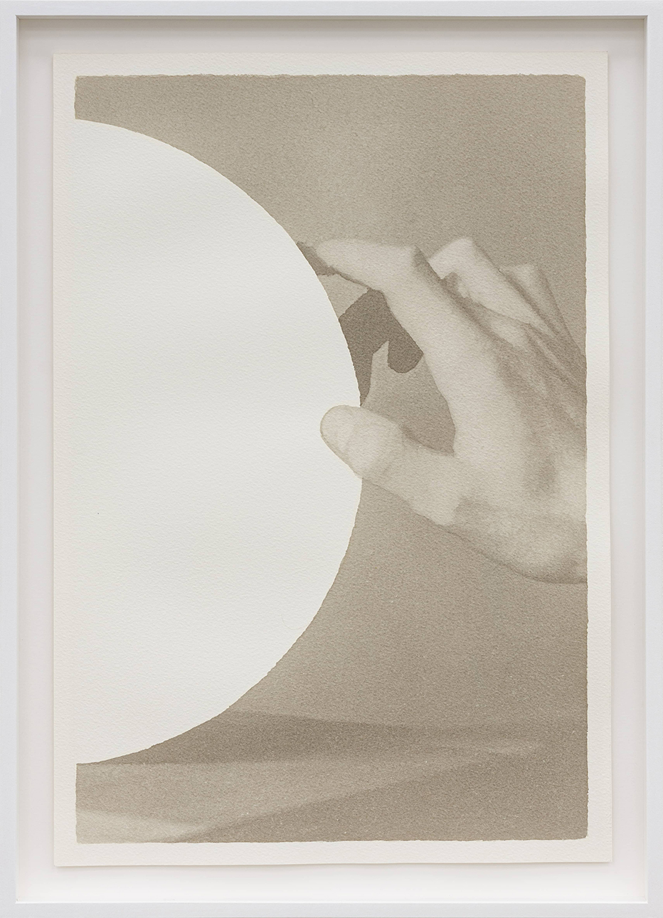Jonathan Rosic Touching from a Distance 5, 2022 Encre indienne sur papier 57 x 41 cm Courtesy de l’artiste et de Archiraar