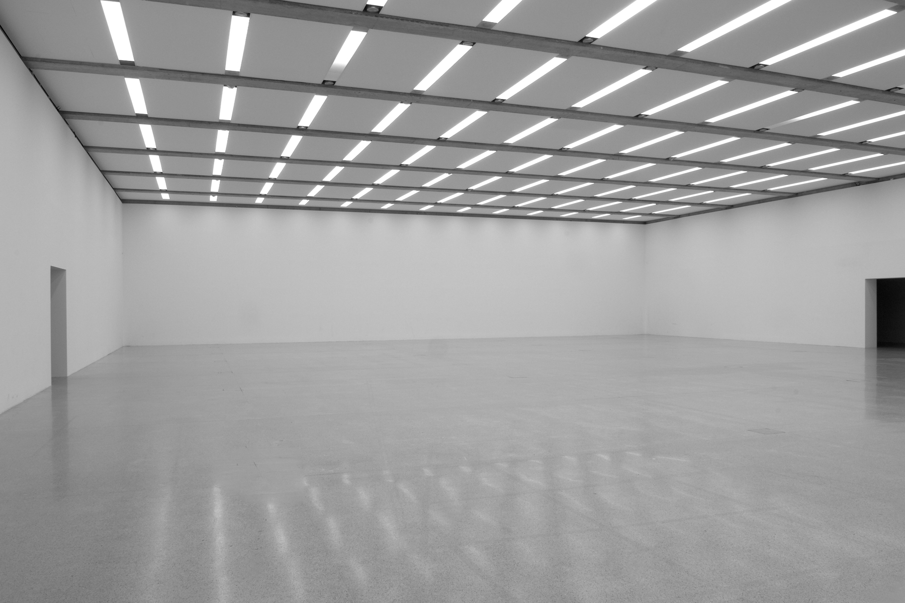 (1/11) Existing exhibition space