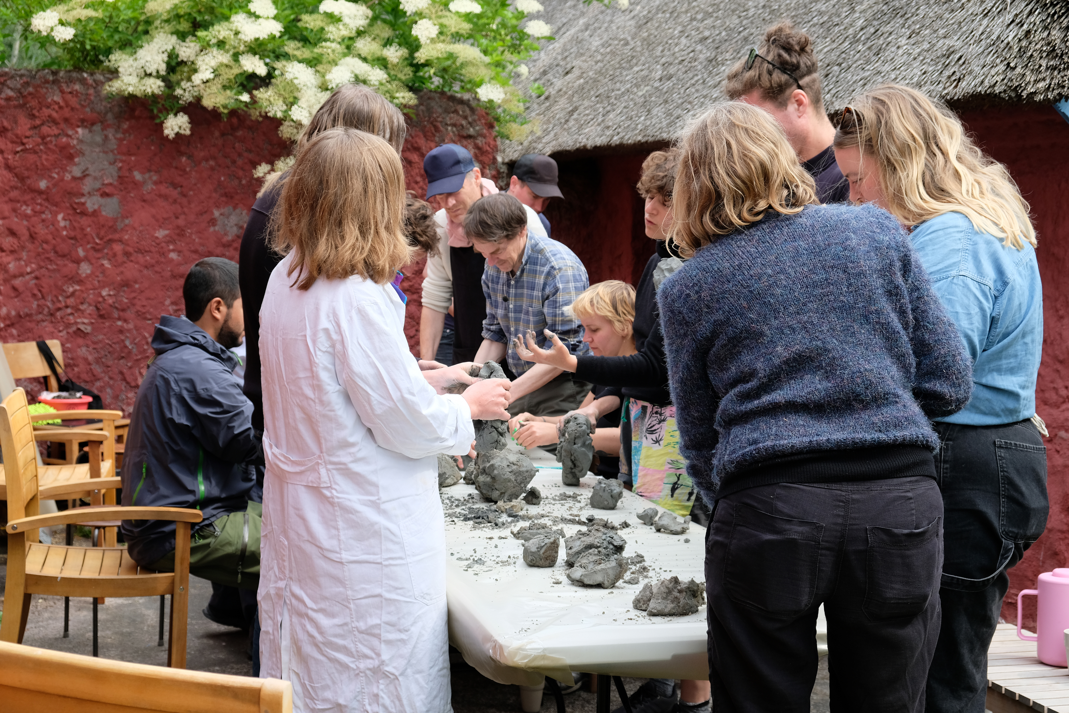 Documentation of Summer School "Learning Through the Soles of our Feet" by Jubilee, f.eks. & Skal Contemporary, Læsø, 2022 (photocredit: Noah Holtegaard & Rikke Ehlers Nilsson)