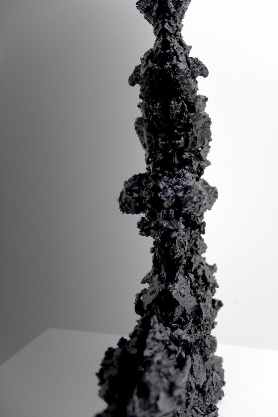Forgotten Collection 1st Edition – Black Mirror IBirch pitch, highly transparent glass42 x 28 x 15 cm