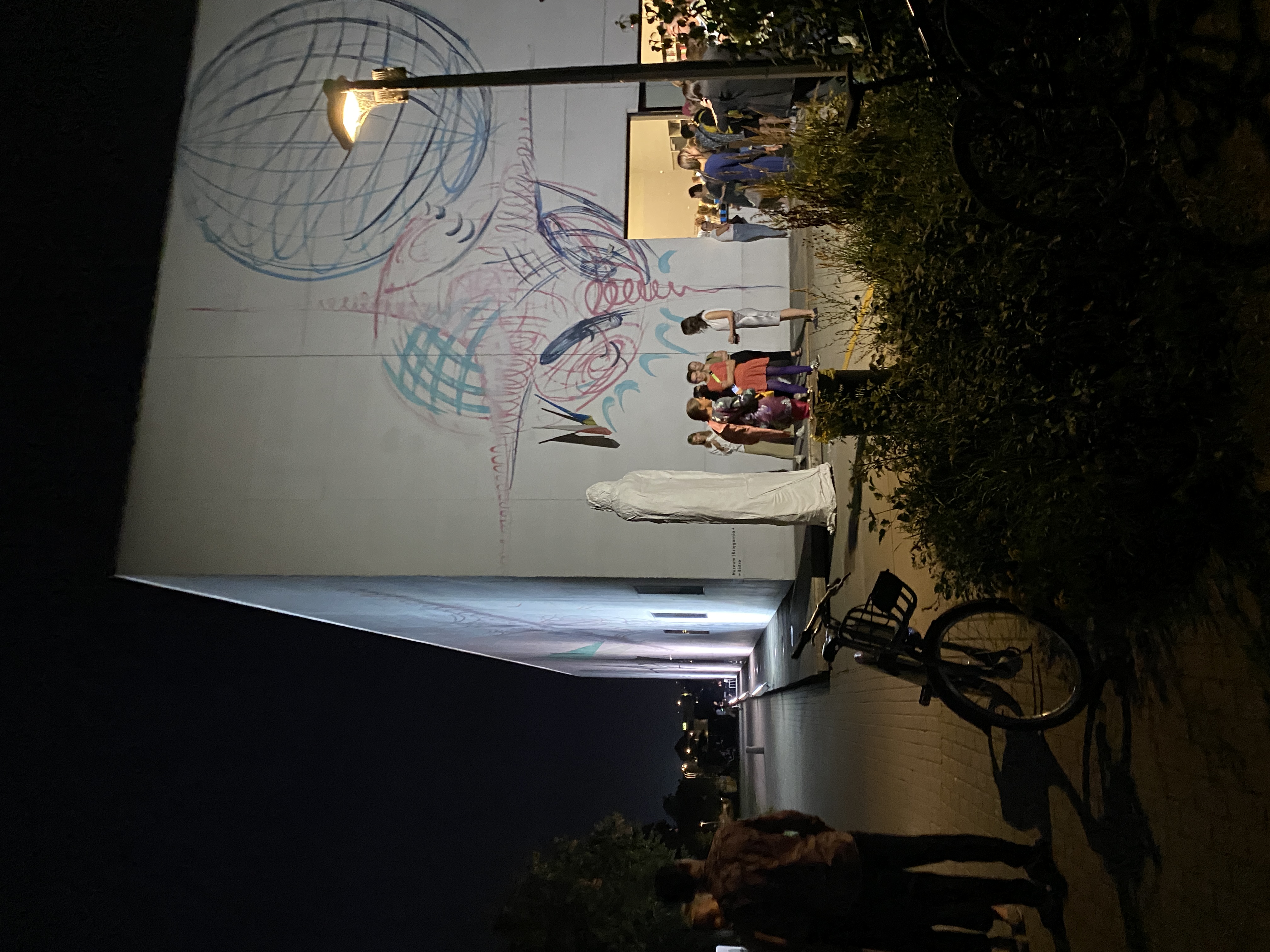 Giant in front of the Museum of Modern Art in Warsaw