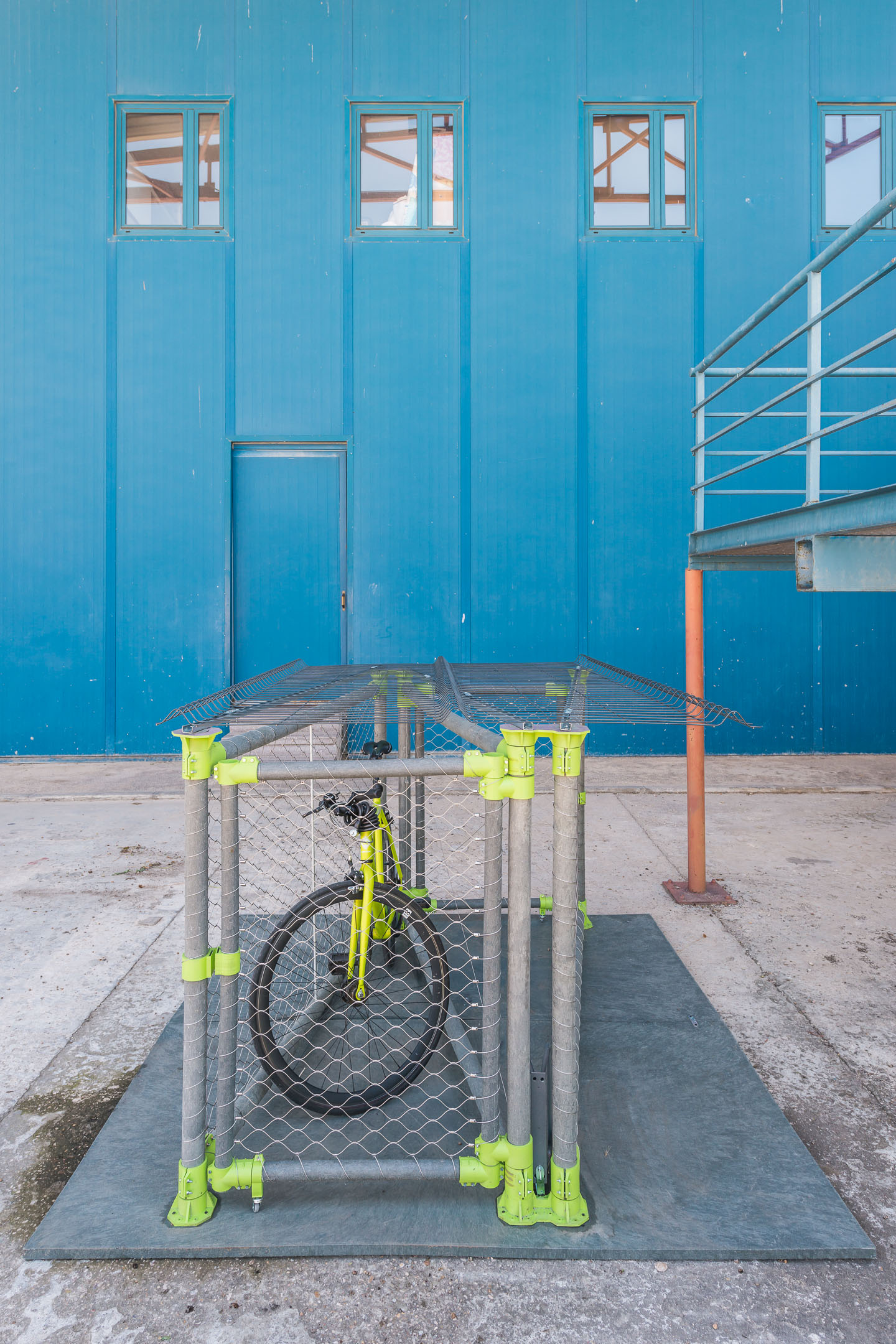 [biela], device for bikes & urban planter – Innovation Agency of the Municipality of Valladolid, AEICE, Valladolid, (Fotografía: J.C. Quindós) 2020.