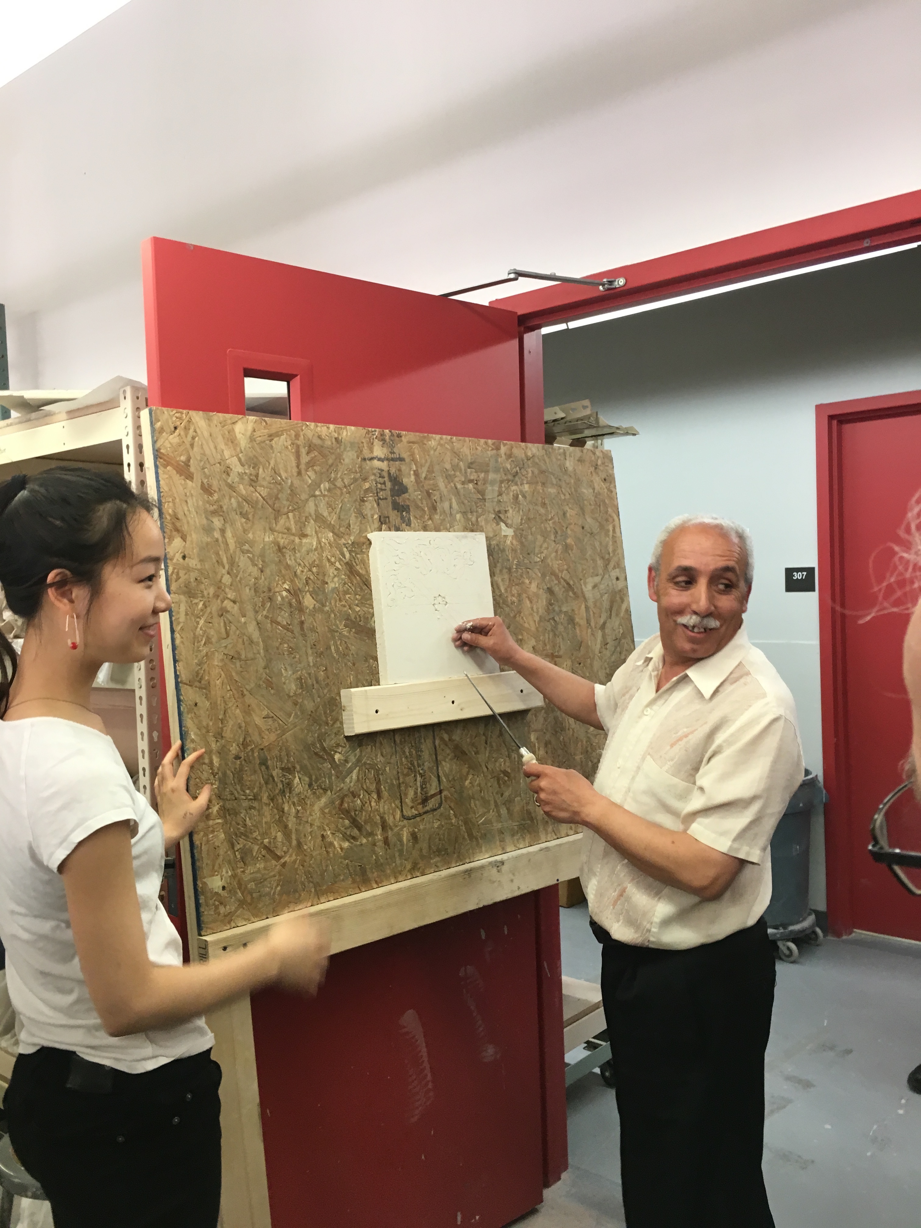 Plaster Master visiting from Morocco: "No pressure, you are practiced"