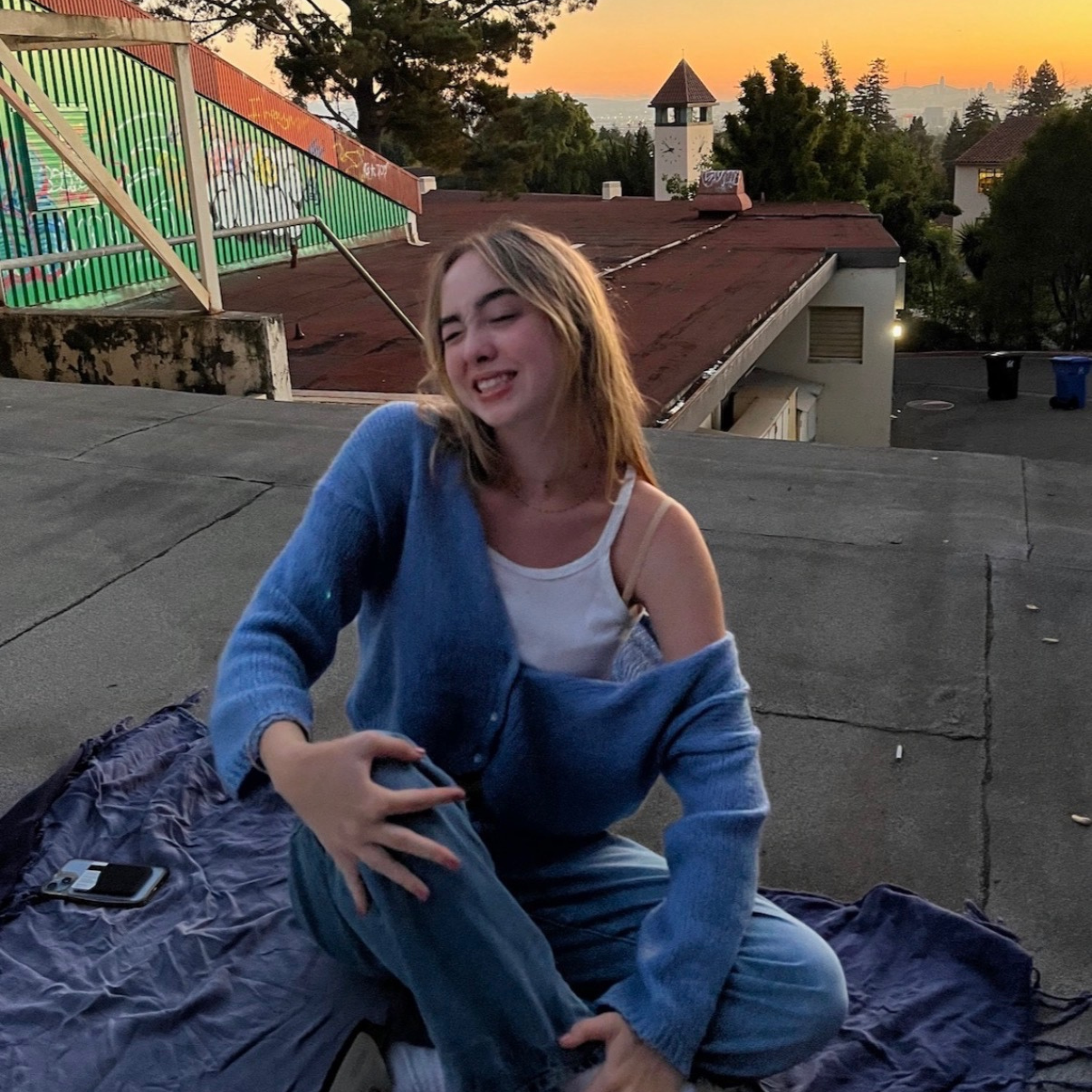 ☕️ Sophie Mark: Artist Fund