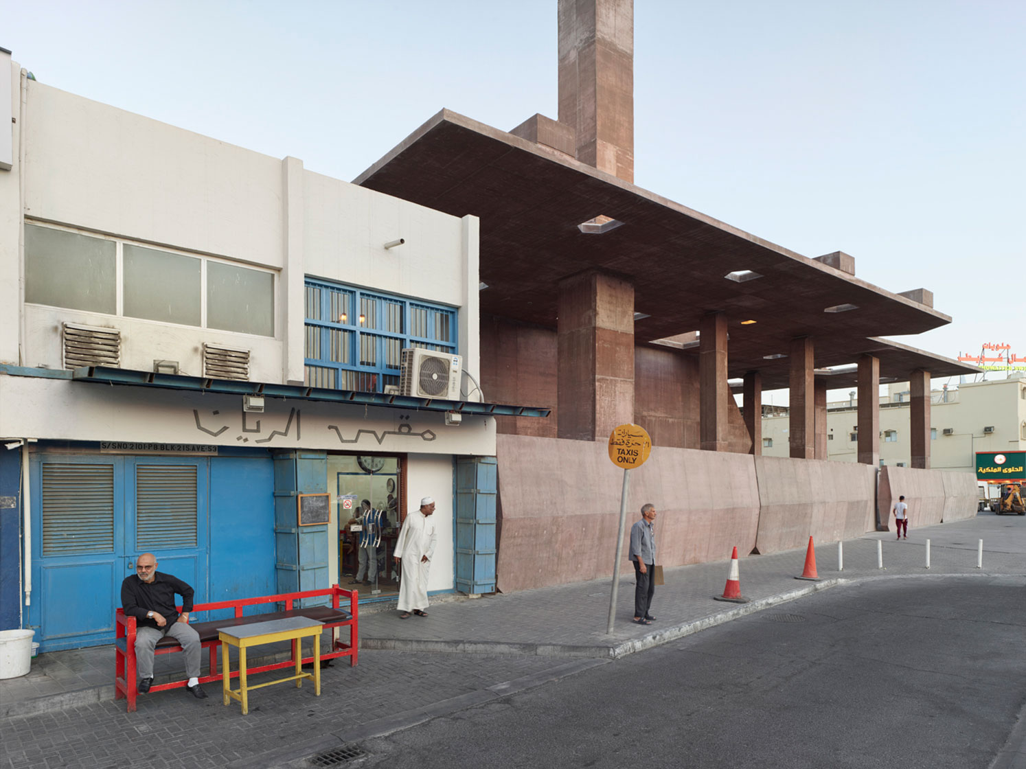VALERIO OLGIATI - PEARLING PATH ENTRANCE - MUHARRAQ, BARHAIN