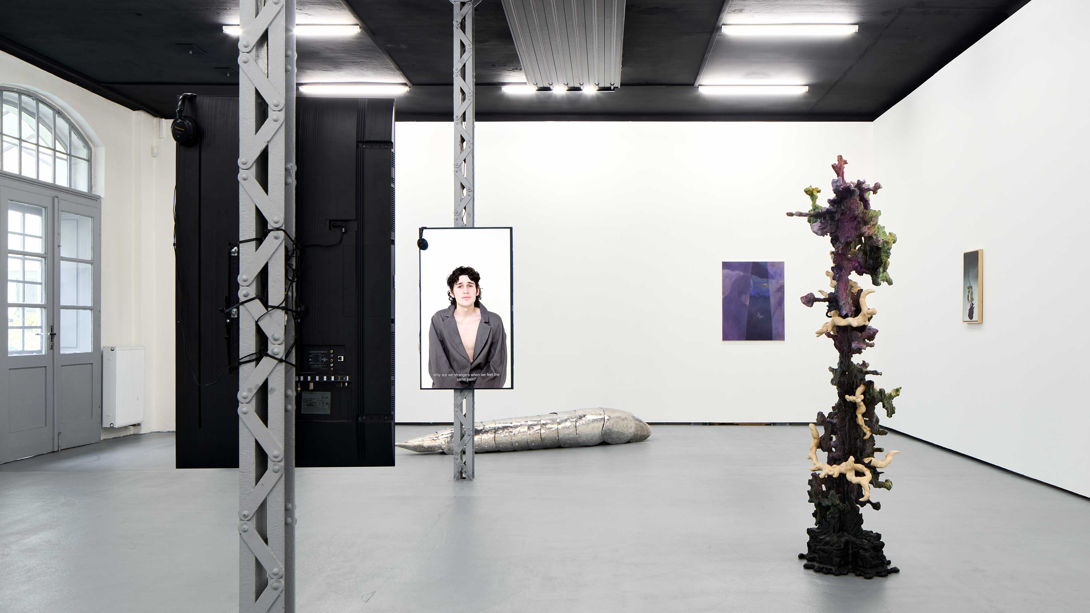 THIS IS NOT A MEMOIR with works by BYSTRÍK KLČO, MASHA KOVTUN, KAJA LAHODA JUHL, MATYÁŠ MALÁČ, TAMARA PAUKNEROVÁ, TADEÁŠ PODRACKÝ, ŠIMON SÝKORA and STANISLAV ZÁBRODSKÝ at POLANSKY GALLERY curated by EVA SLABÁ [from 20241001 to 20241109] [Photo: Jan Kolsky]