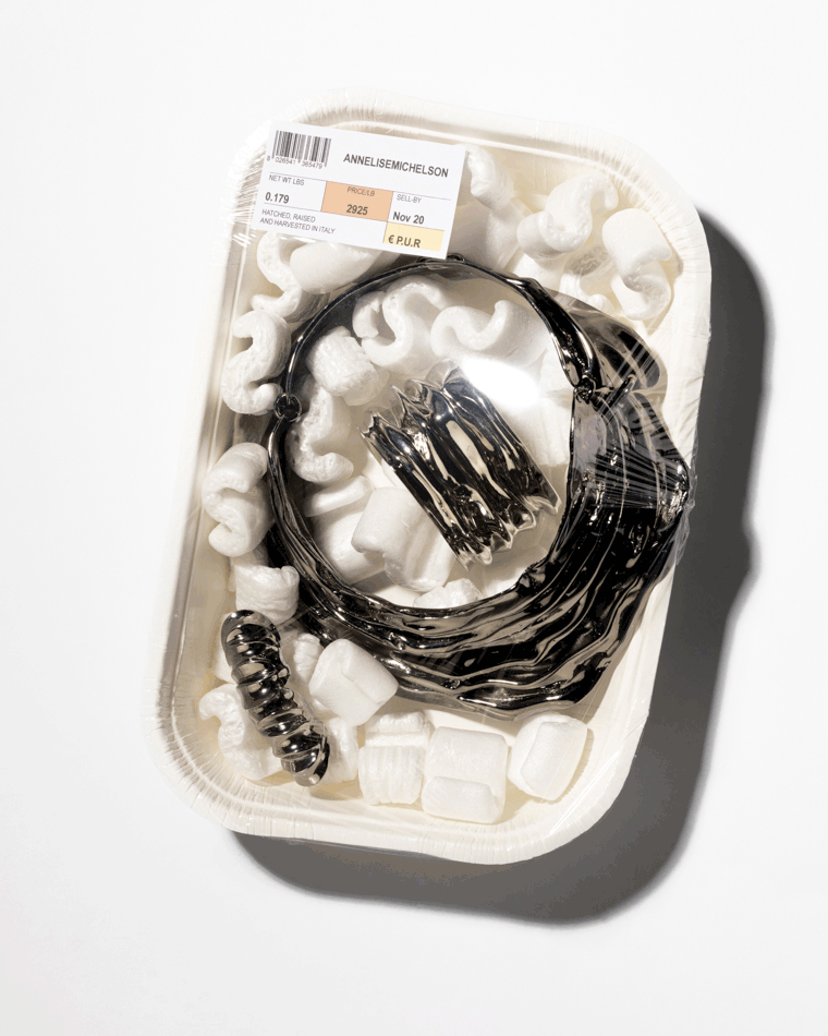 Annelise Michelson Editorial