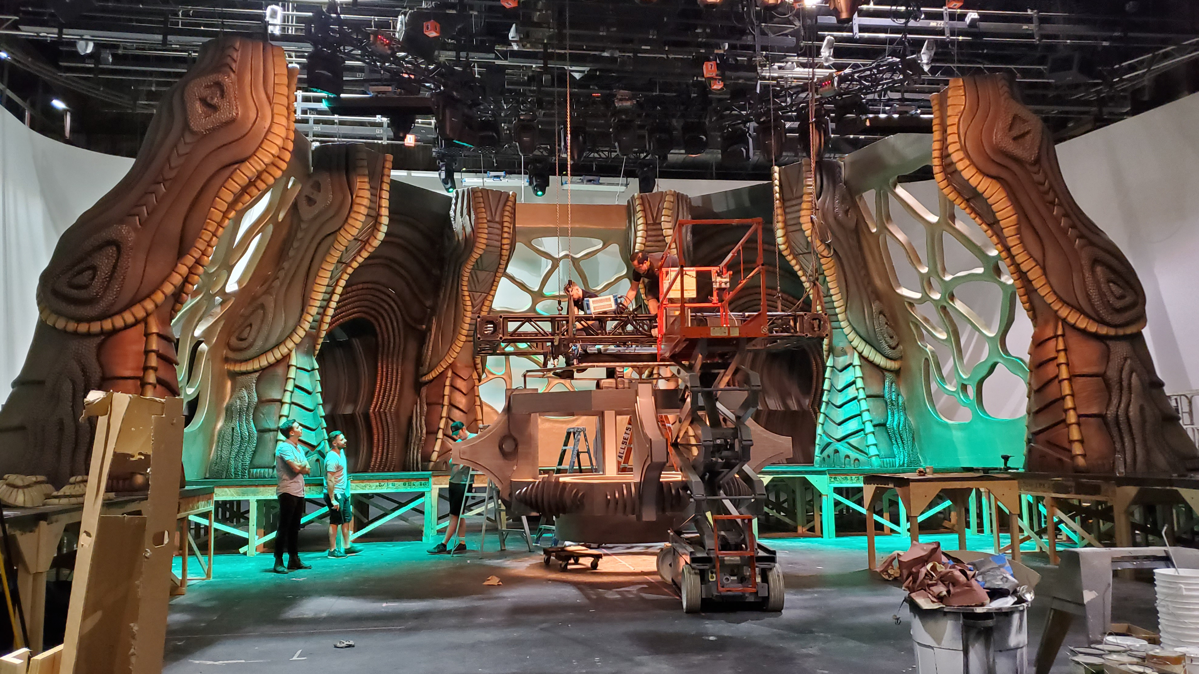 EARTH TO NED - DISNEY+