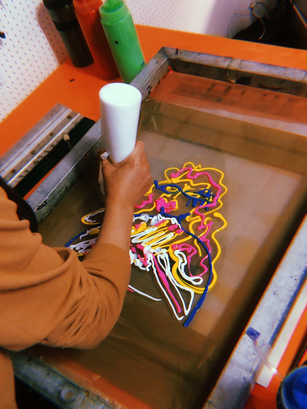Testing out monoprinting with silkscreen during the screenprinting workshop led by Giant Triplets.