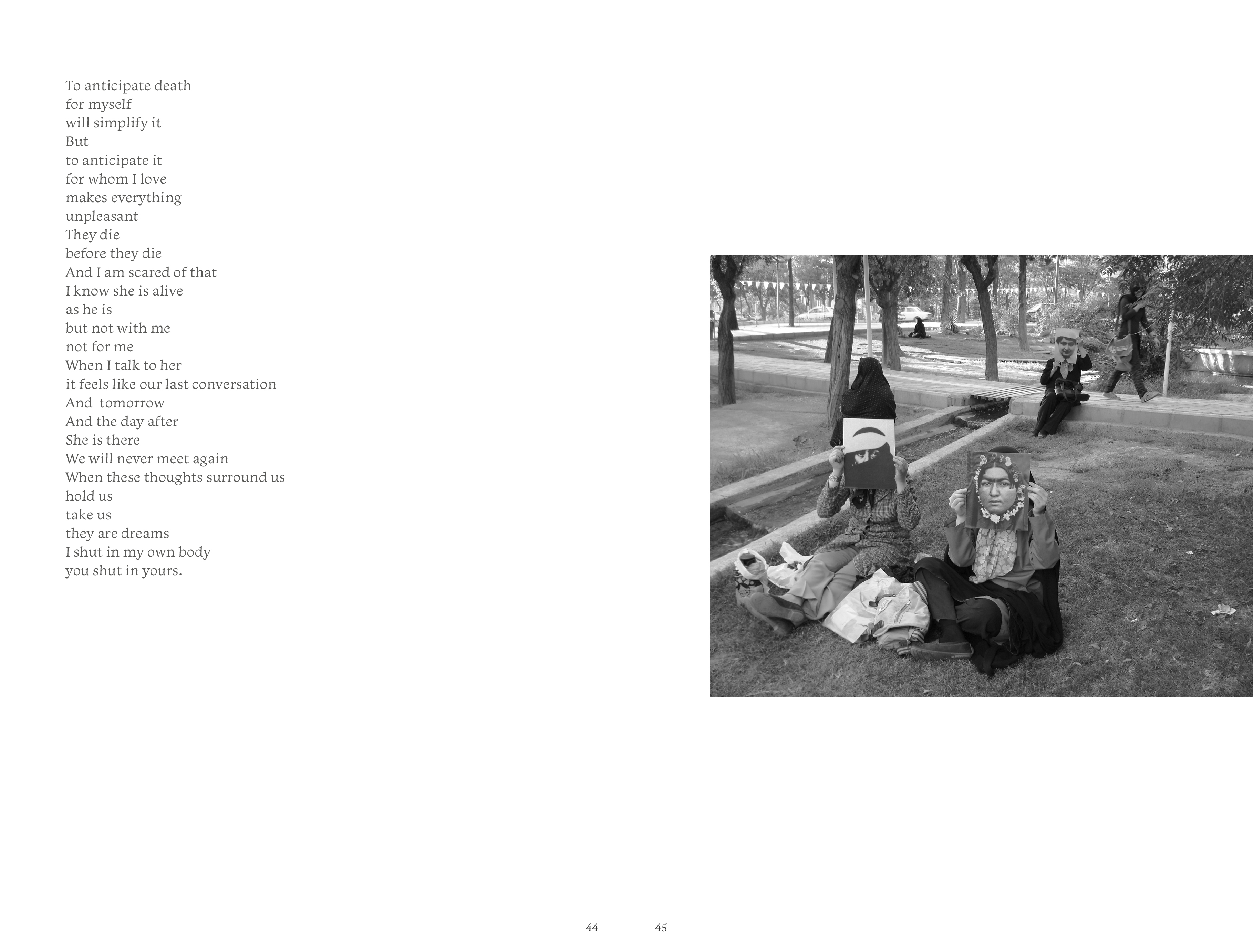 From Zanjir (2019) by Amak Mahmoodian