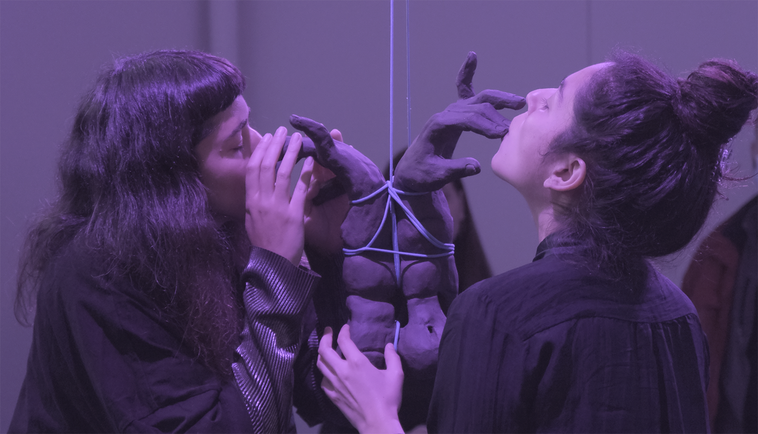 Coro opening performance, Nicole L'Huillier + Constanza Alarcón Tennen. Image courtesy Cristobal Cea