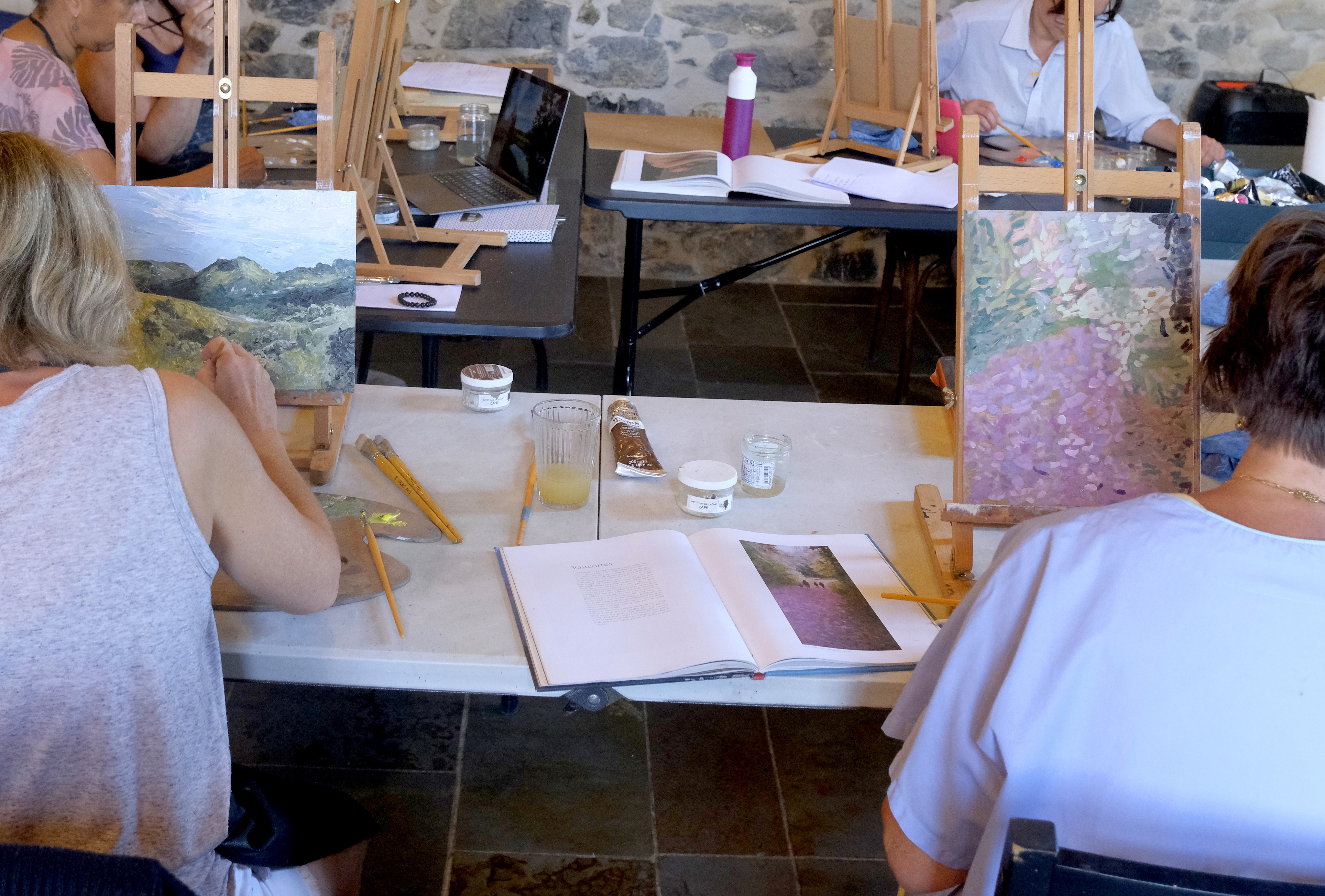 Stagiaire de peinture à l'huile en résidentiel l'été