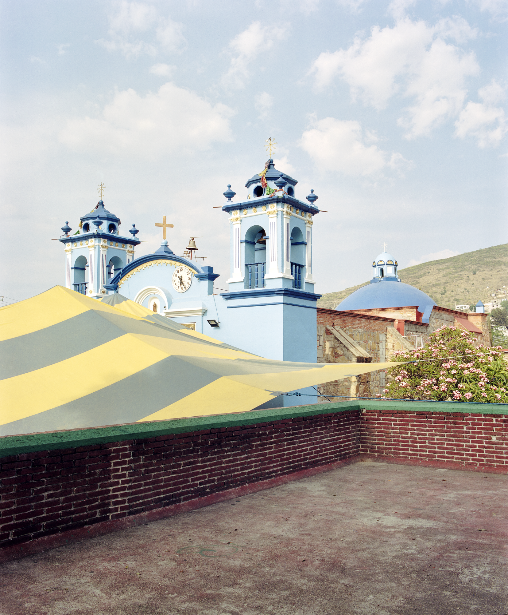 33/35, Untitled 2022