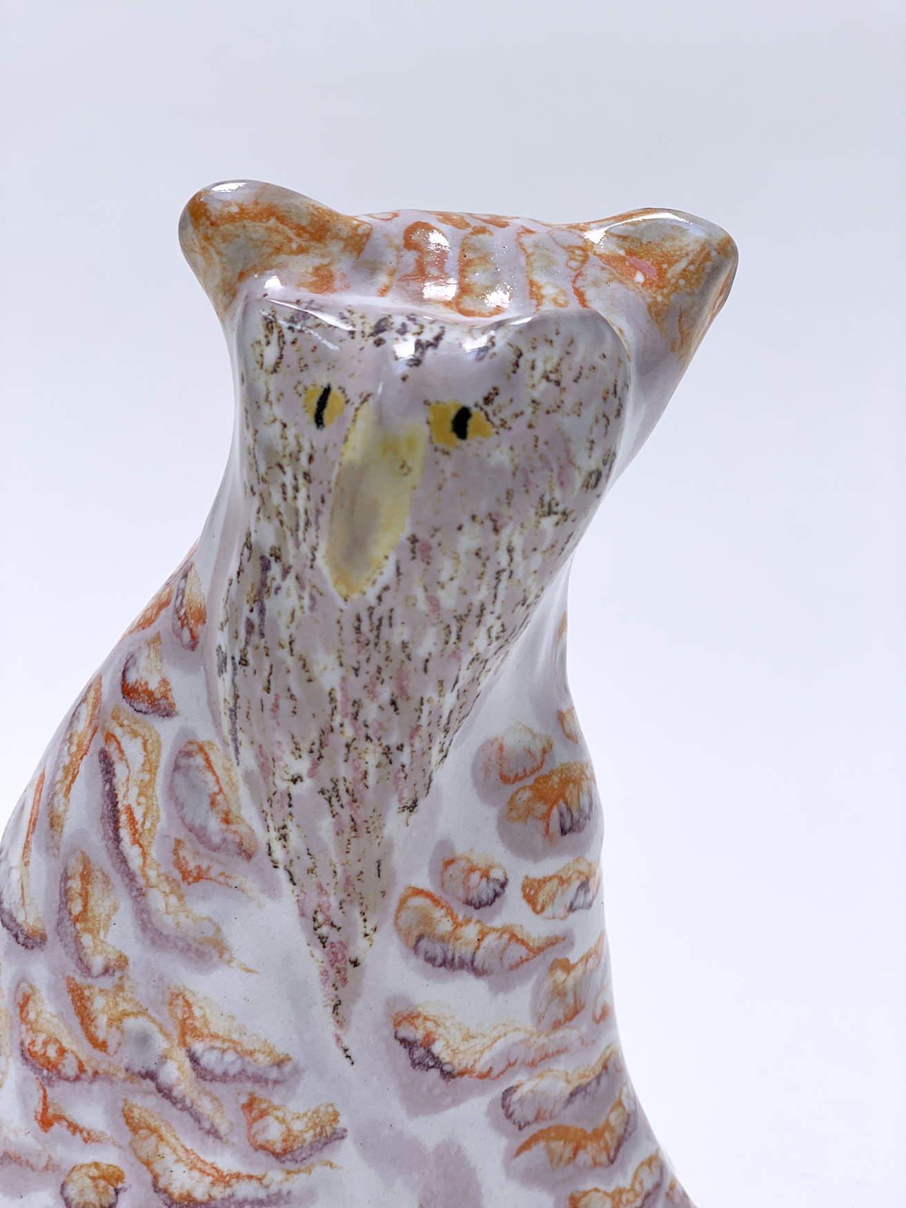 Green-eyed smiler (rear) 